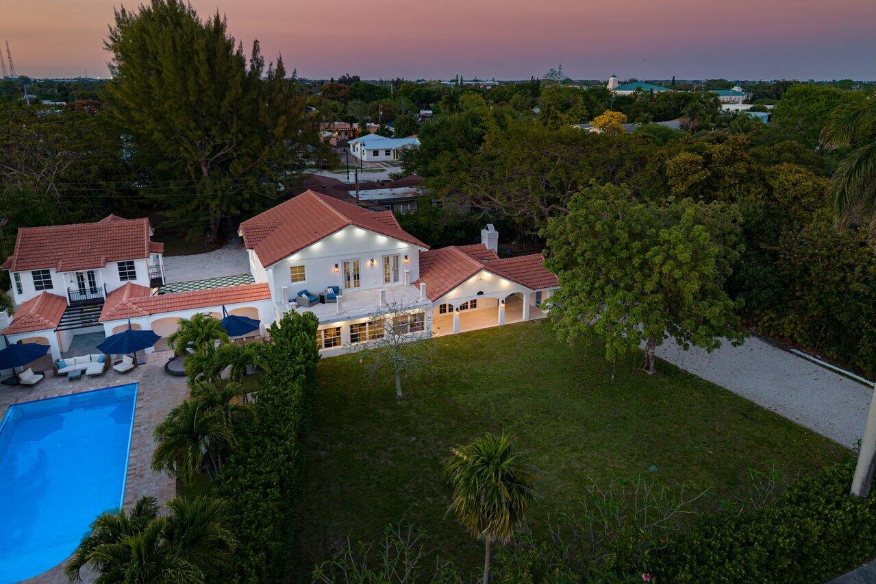 main property photo 34