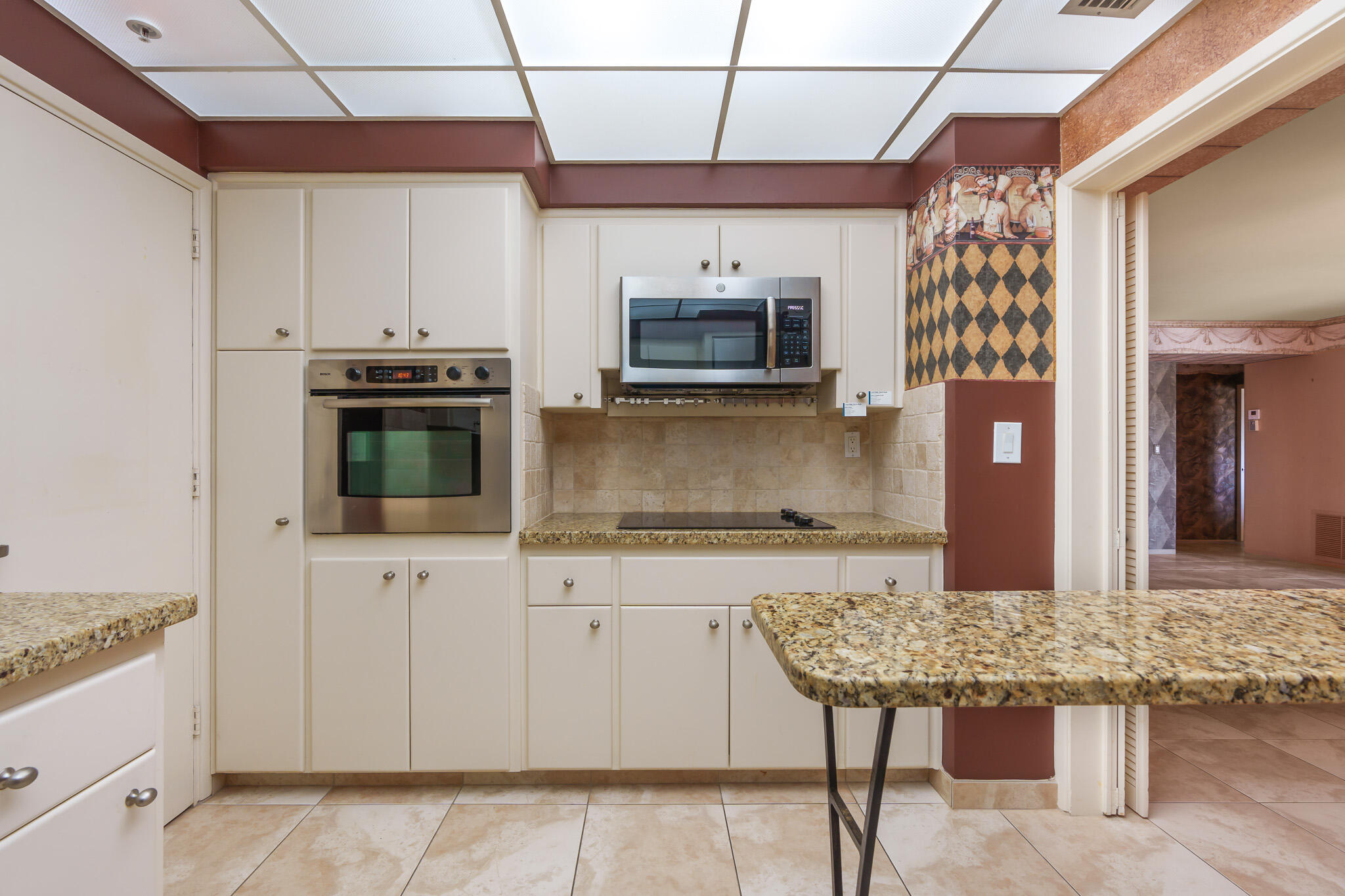 main property photo 26