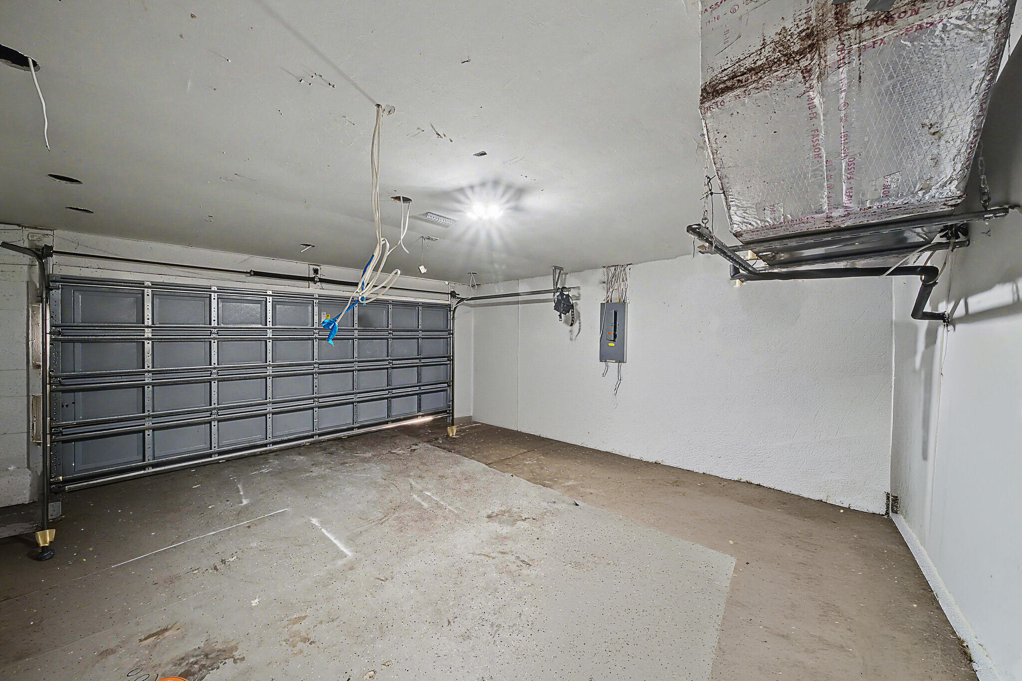 main property photo 43