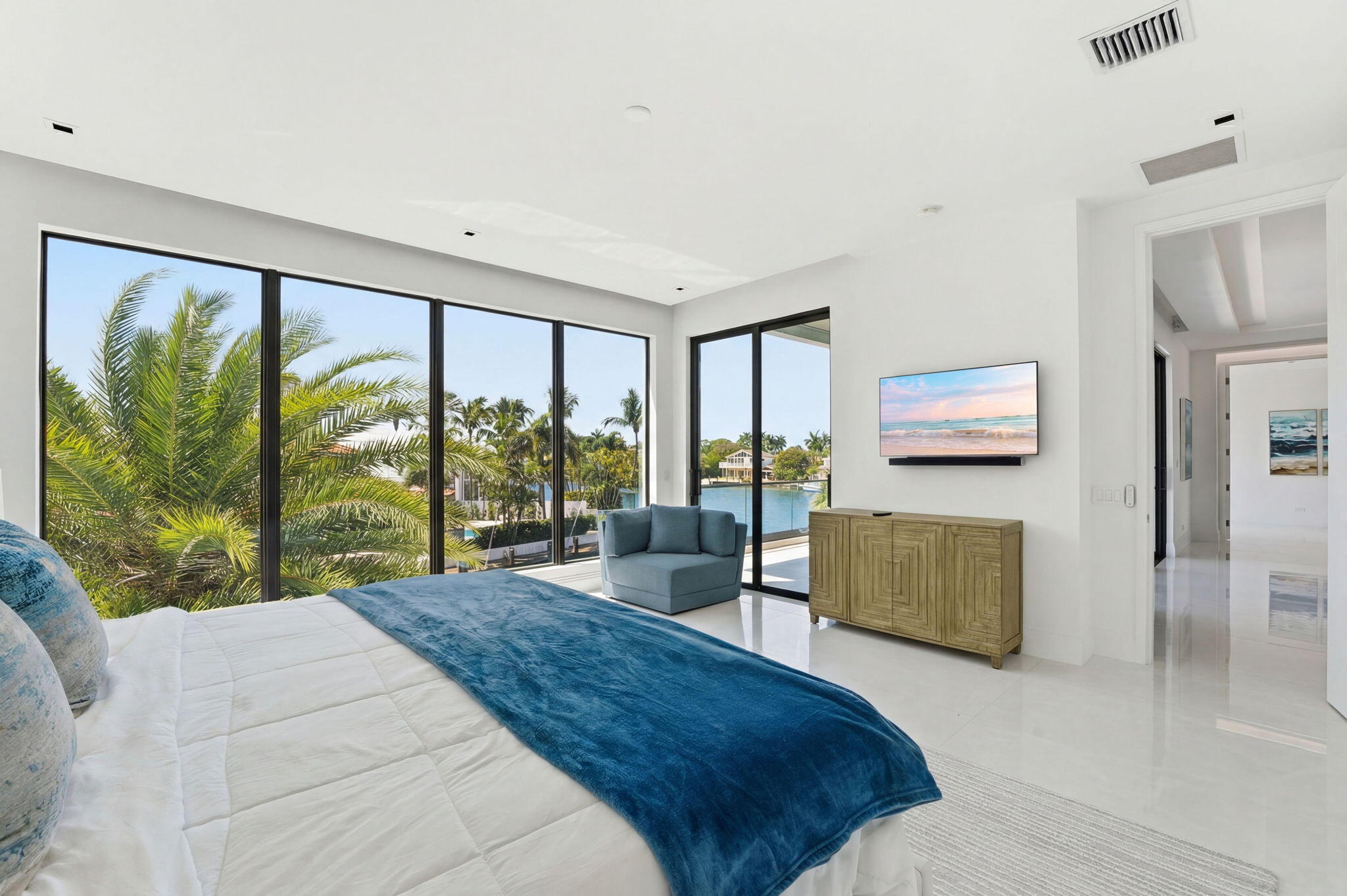 main property photo 77