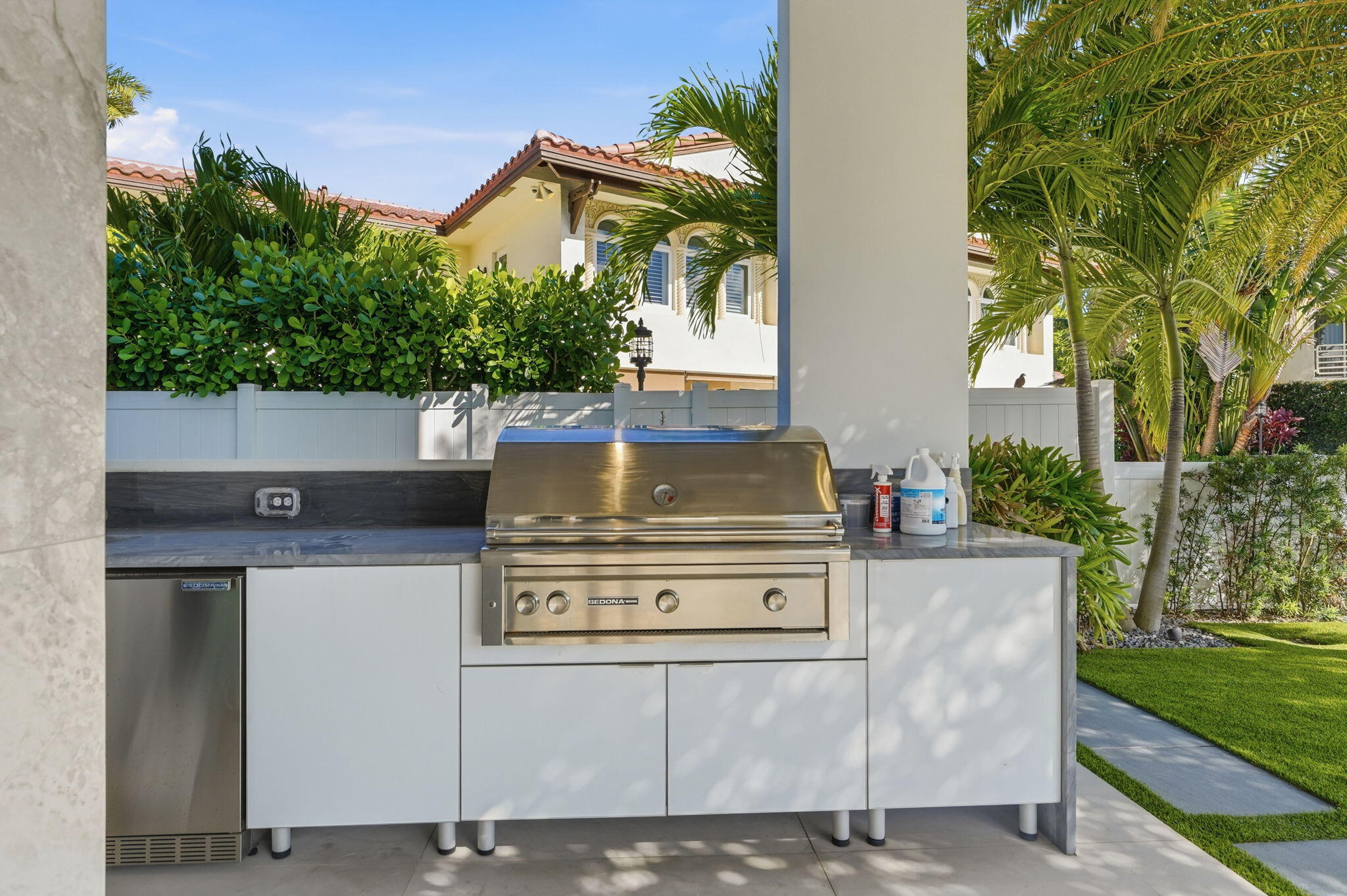 main property photo 87