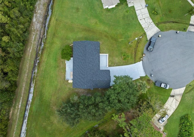 property viewer photo 10