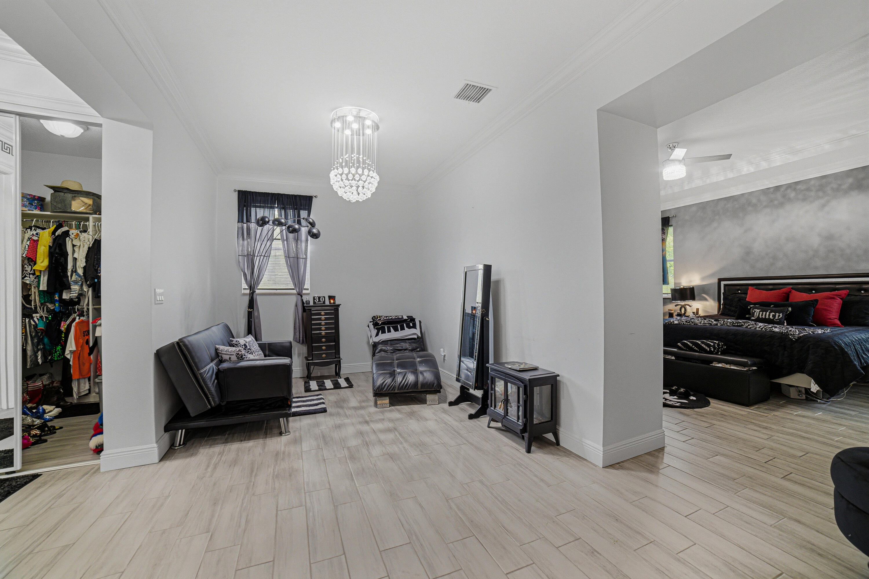 main property photo 59