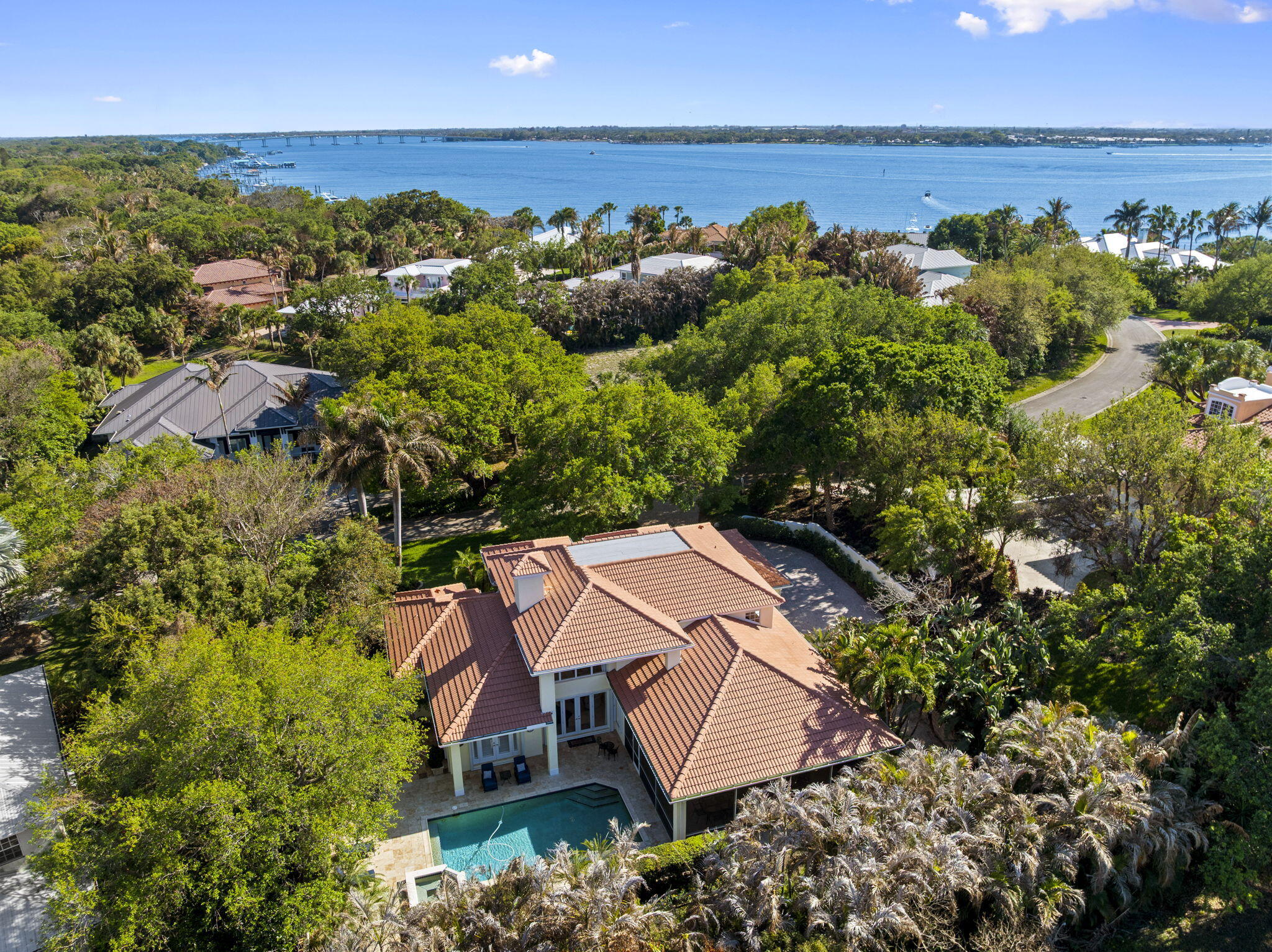 main property photo 47
