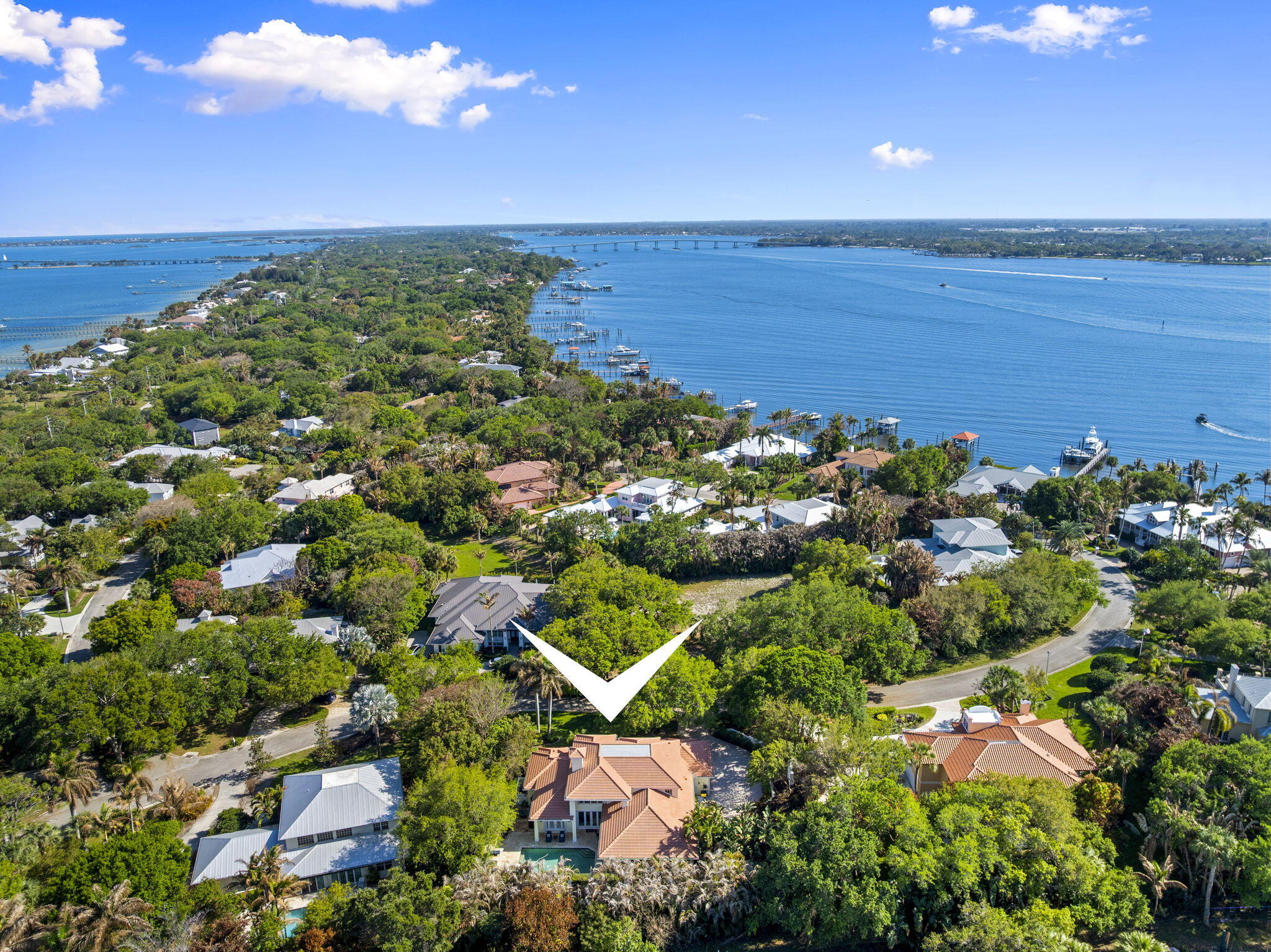 main property photo 50