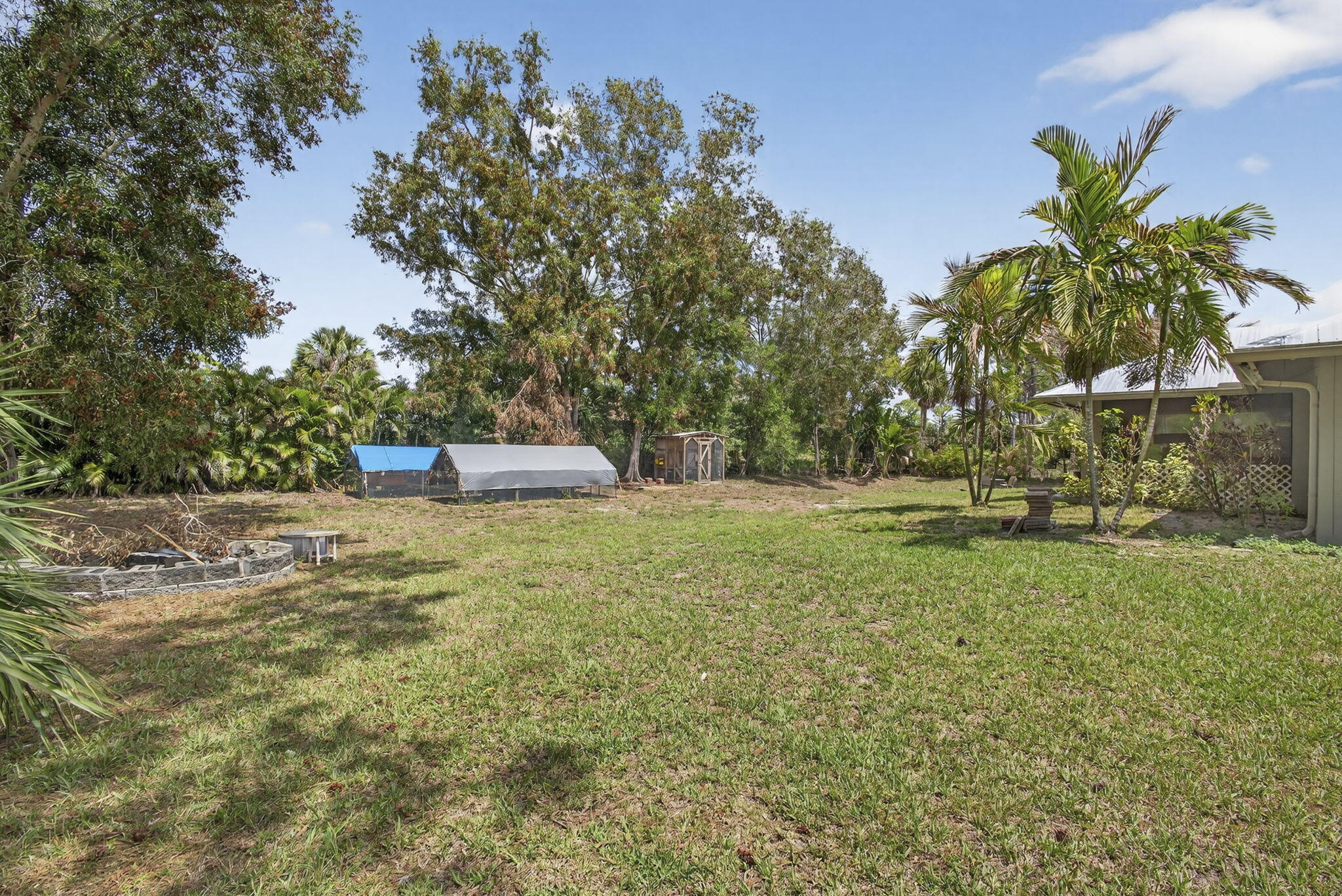 main property photo 50