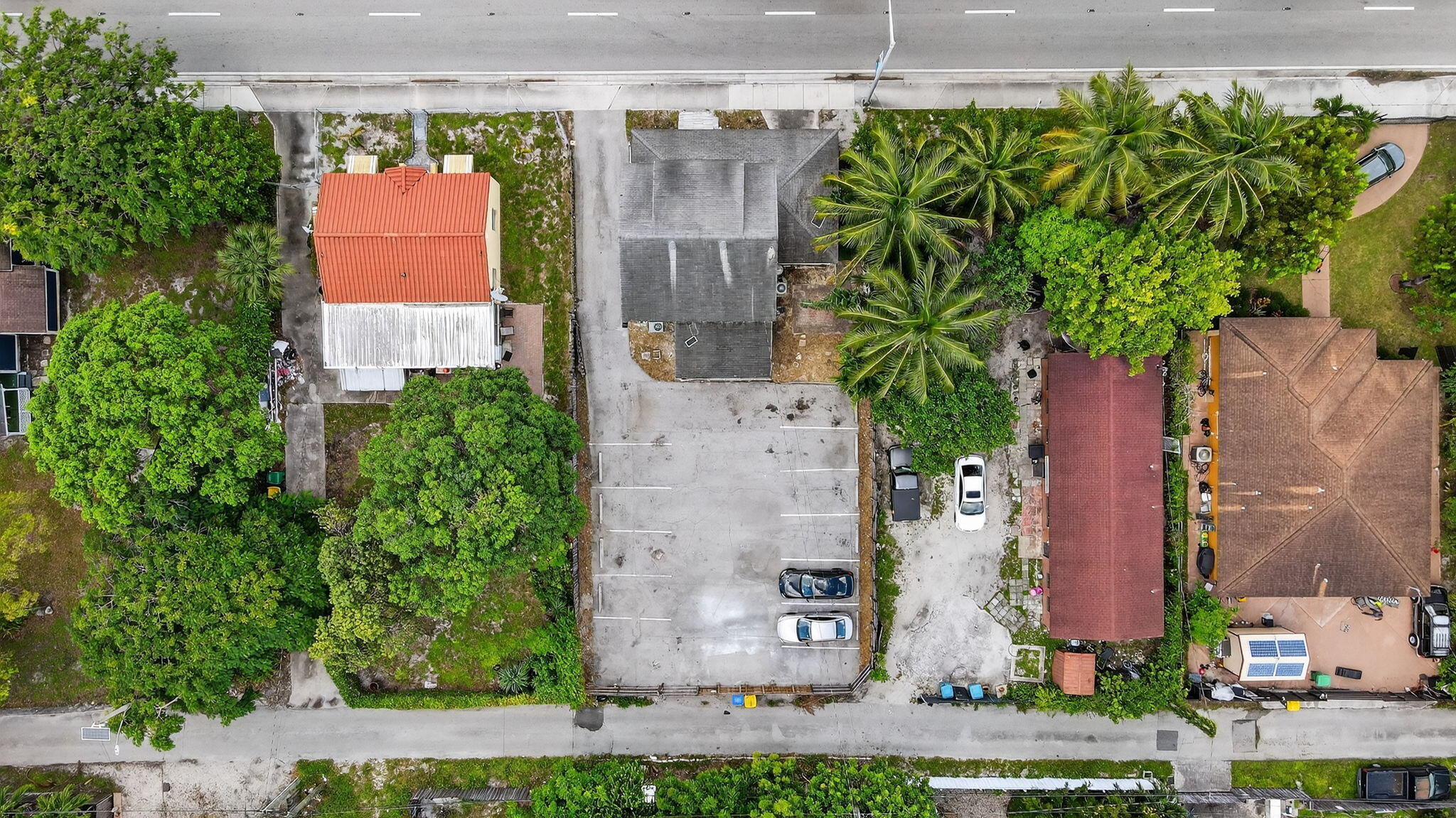 main property photo 7