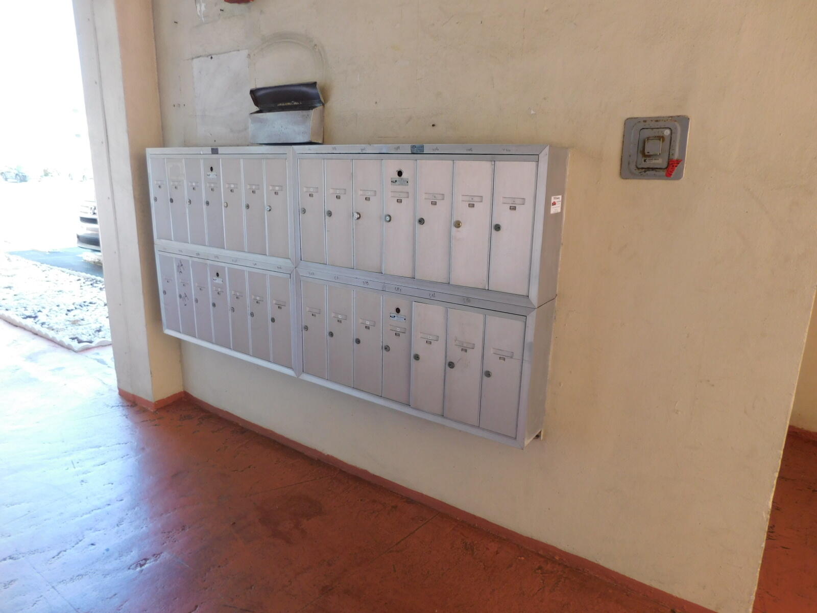 main property photo 23