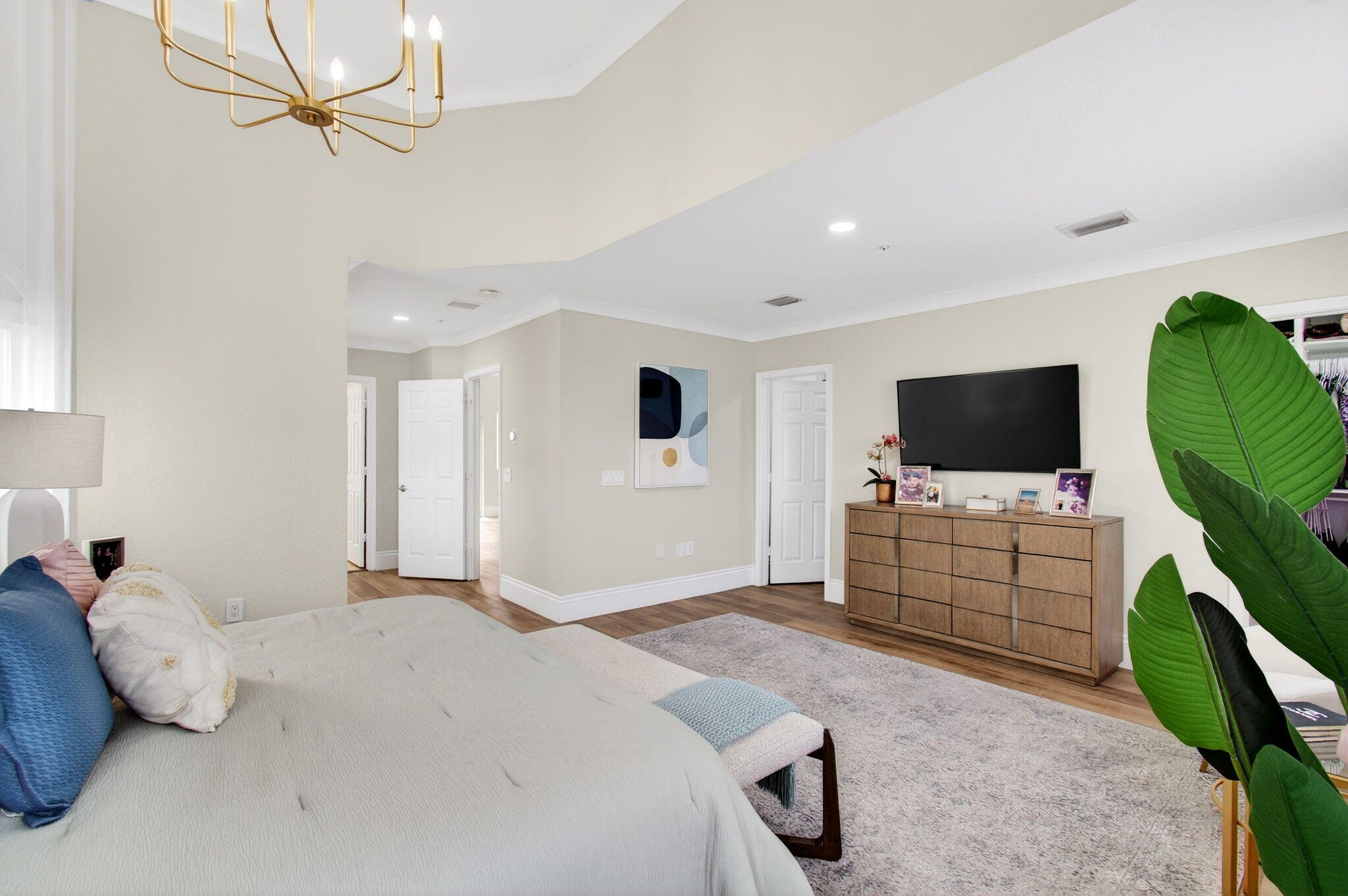 main property photo 58