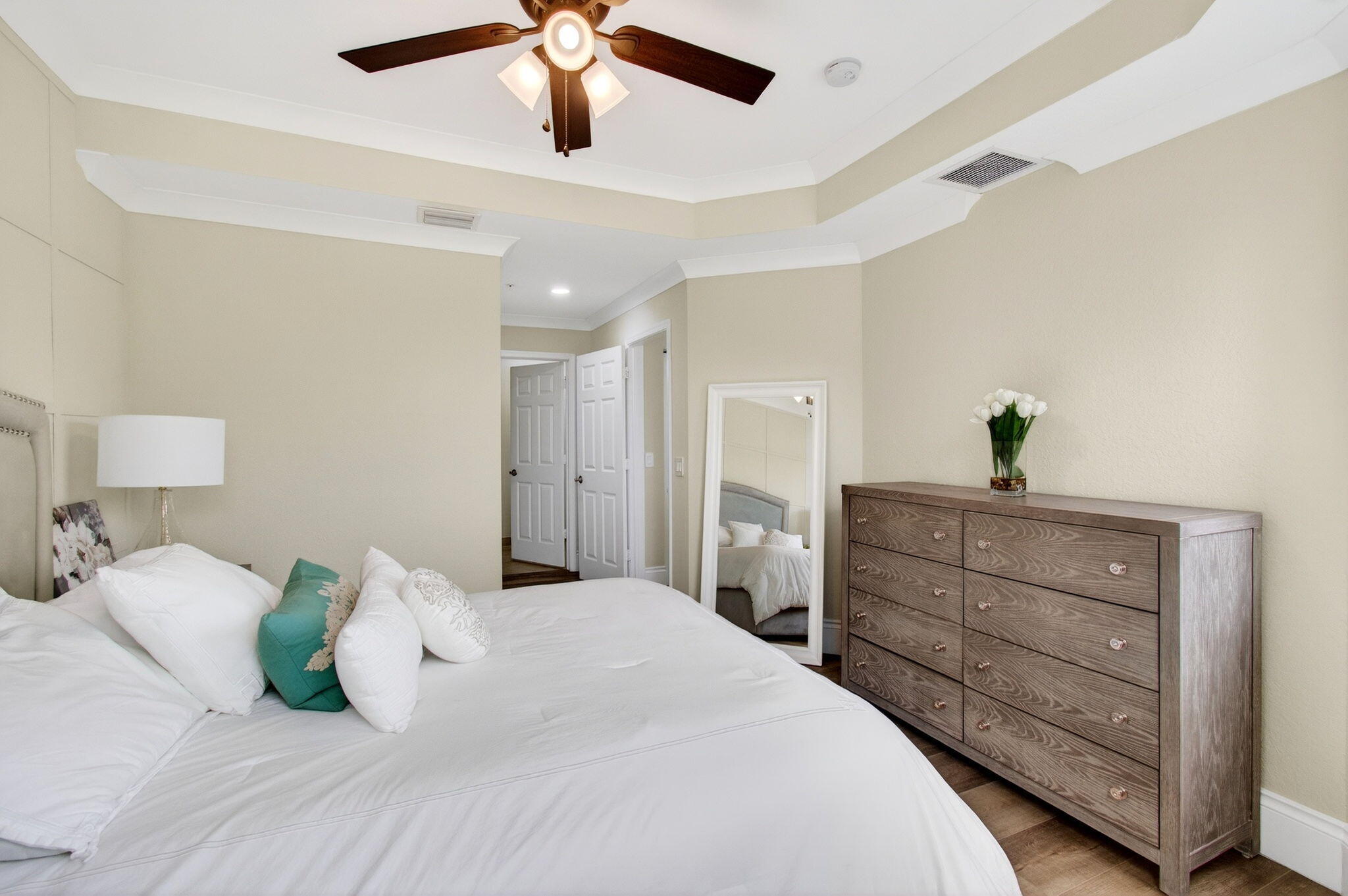 main property photo 81
