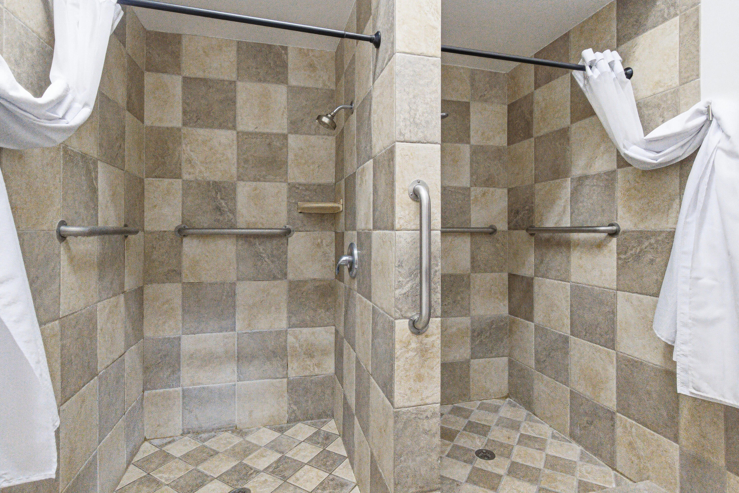 main property photo 78