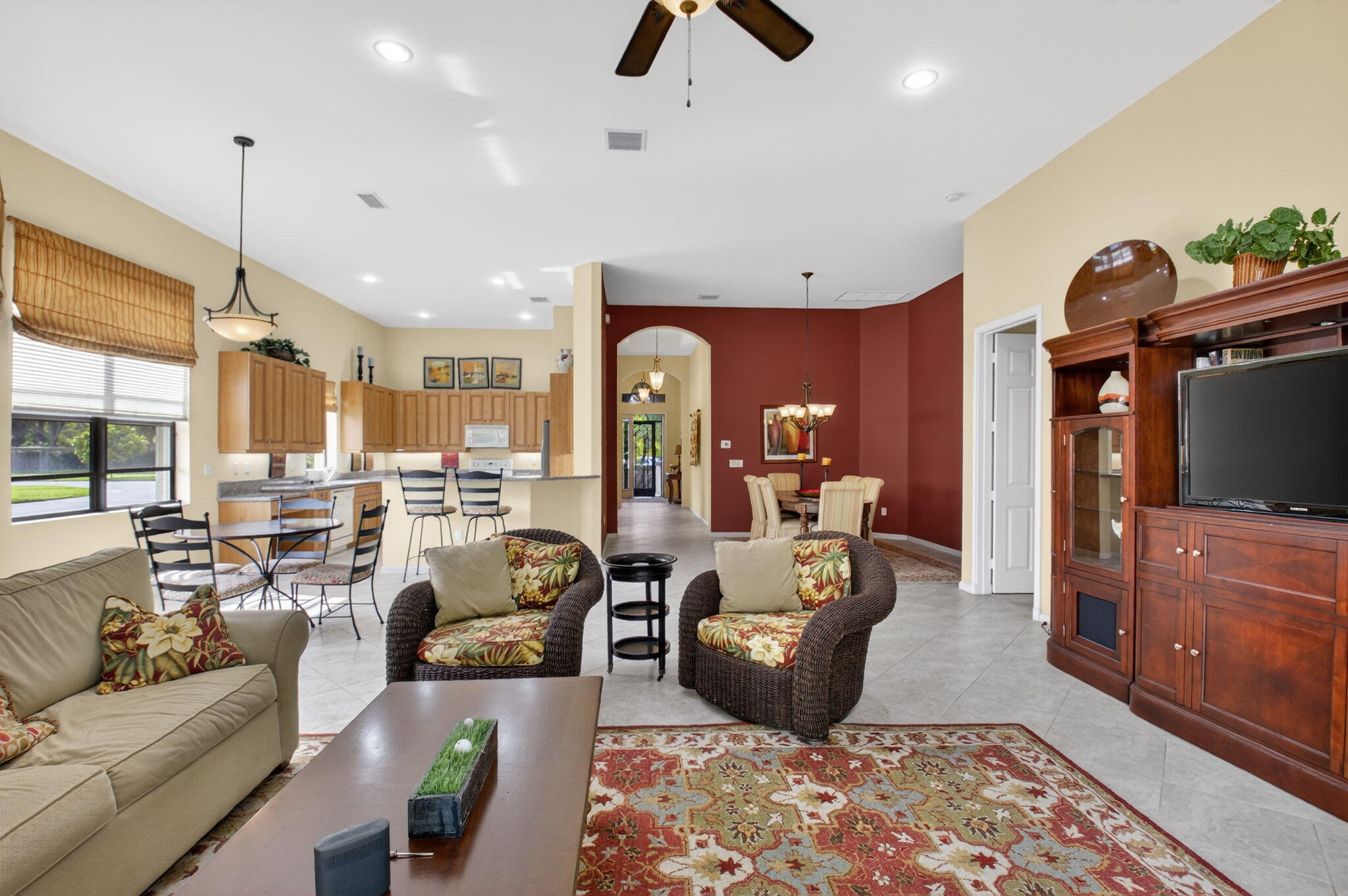 main property photo 26