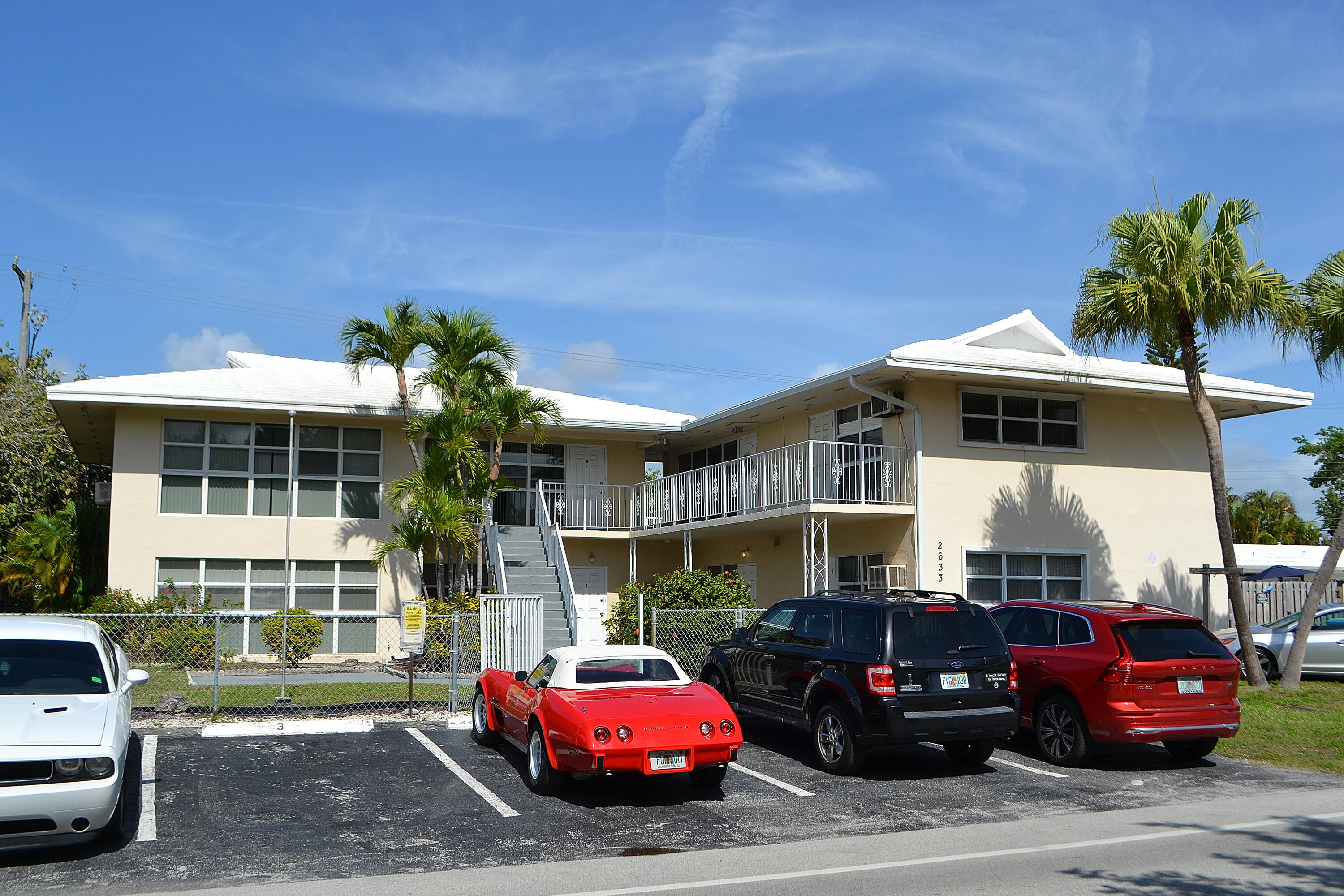 main property photo 16