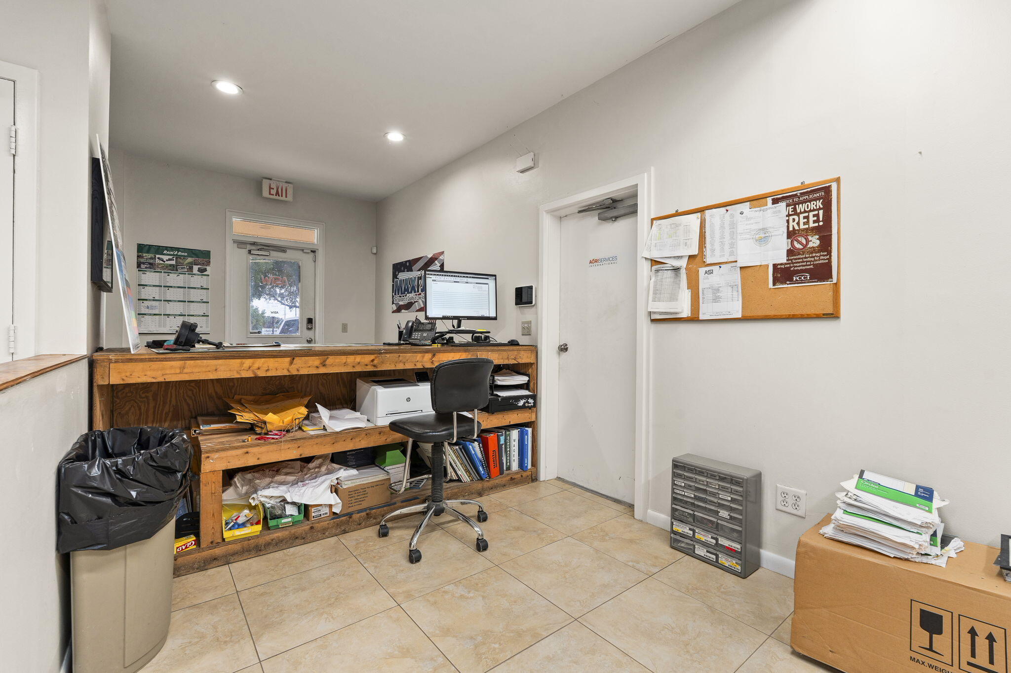 main property photo 22