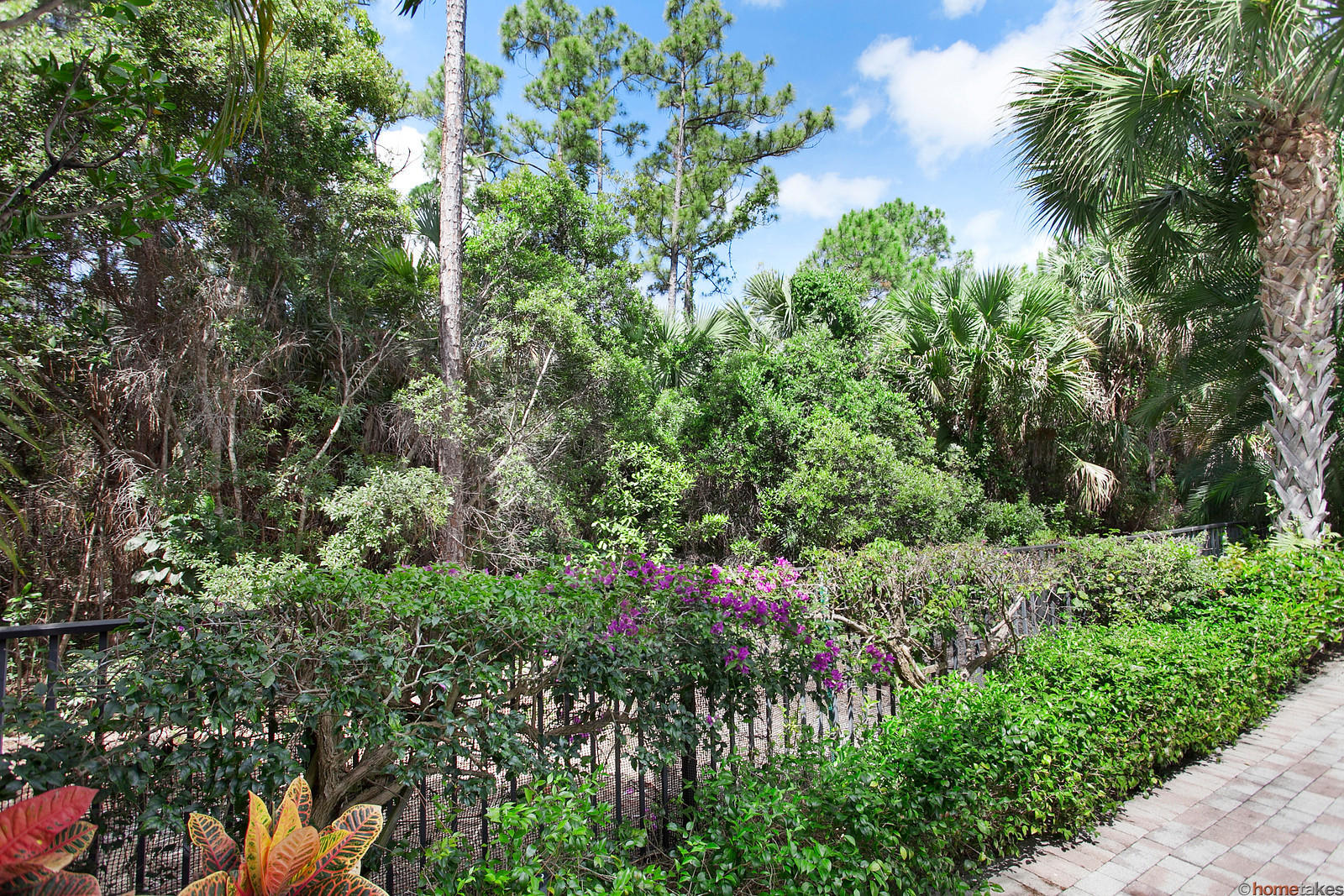 main property photo 16