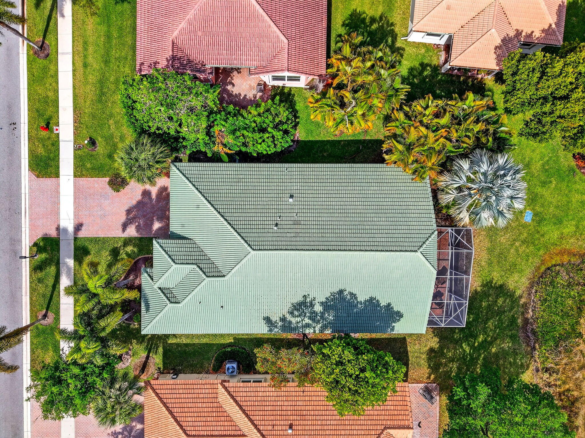 main property photo 37