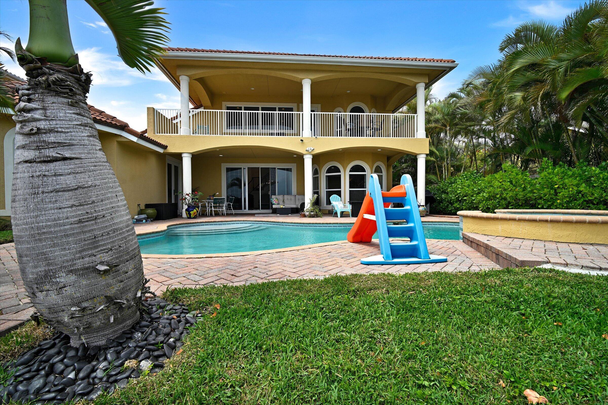 main property photo 41