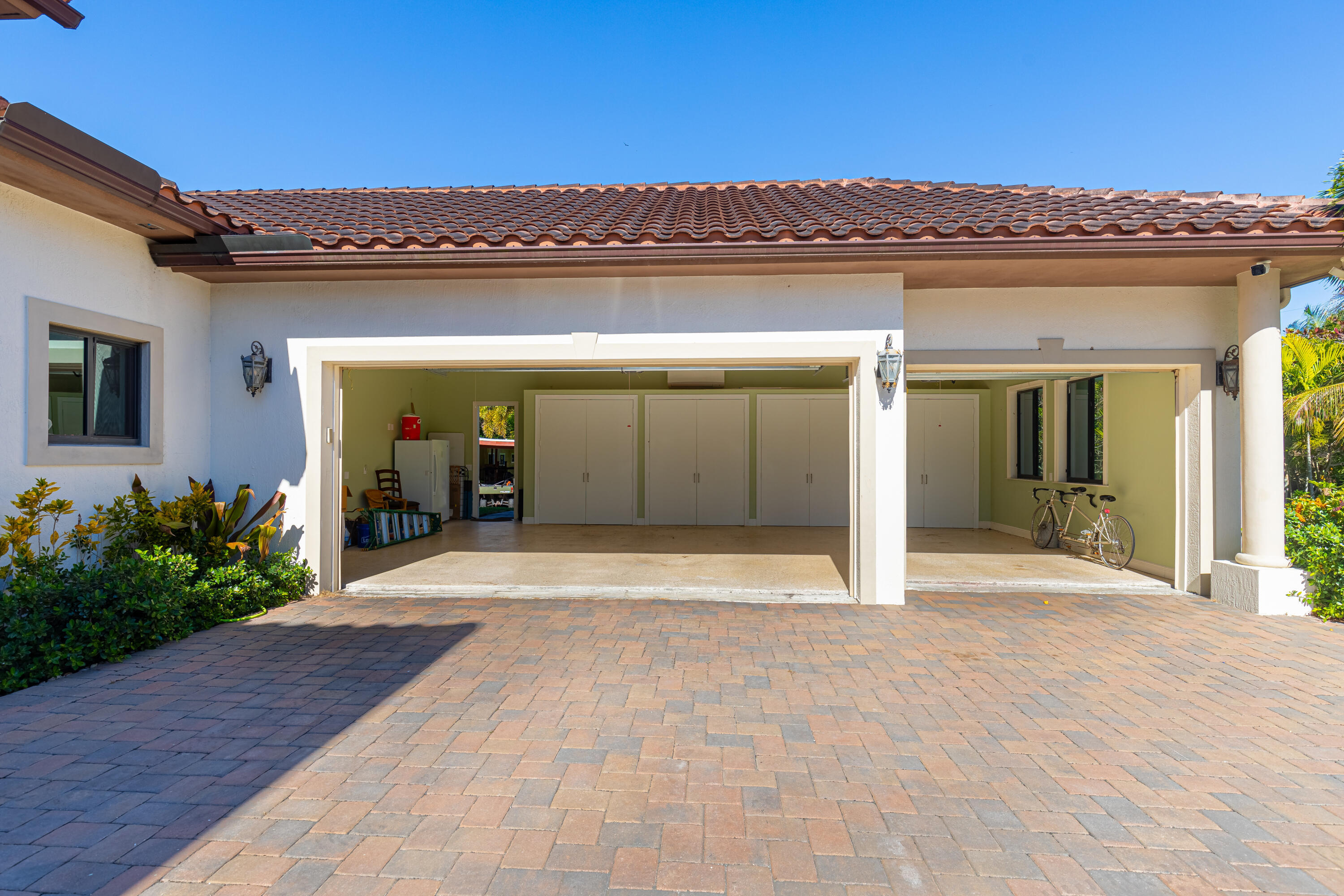 main property photo 61