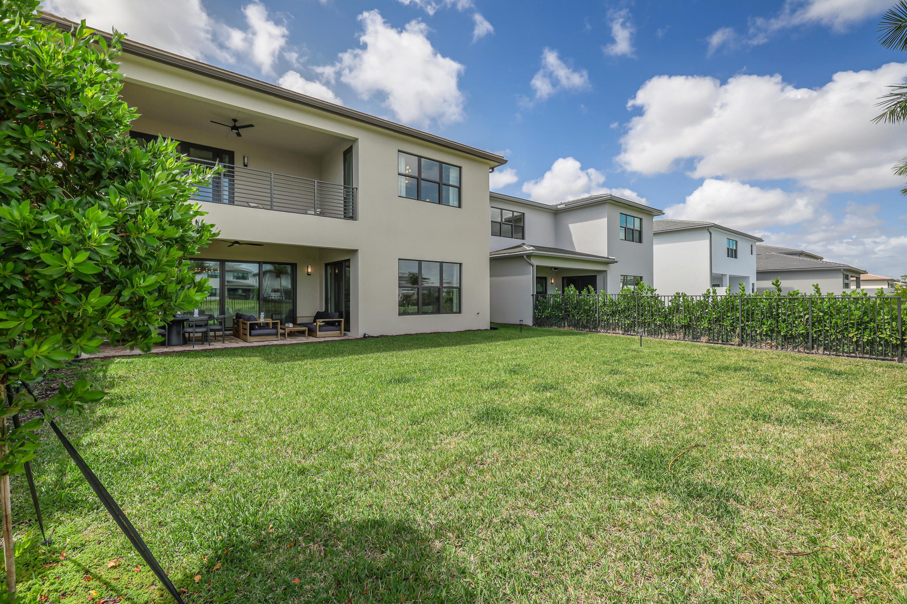 main property photo 65