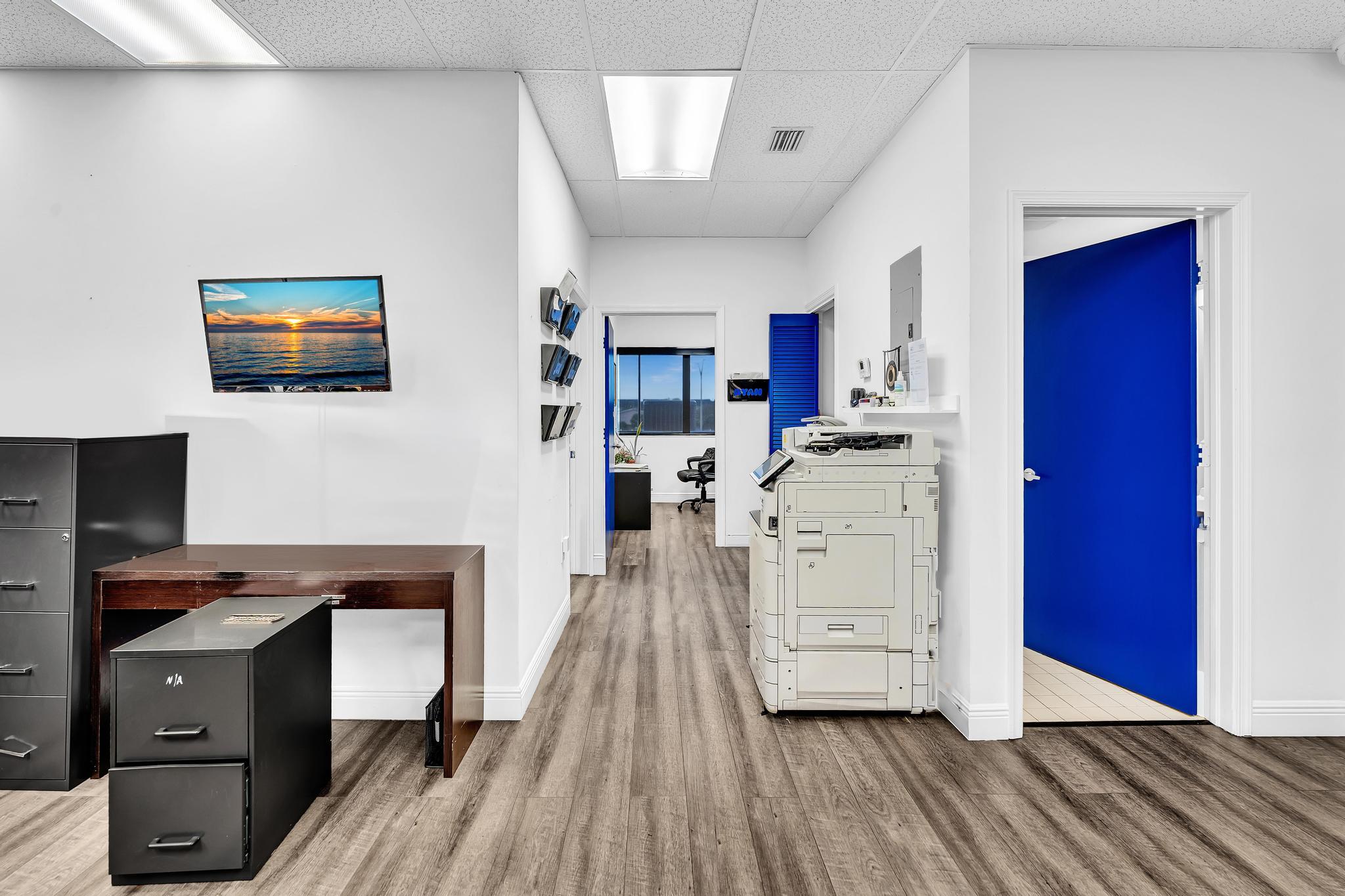 main property photo 41