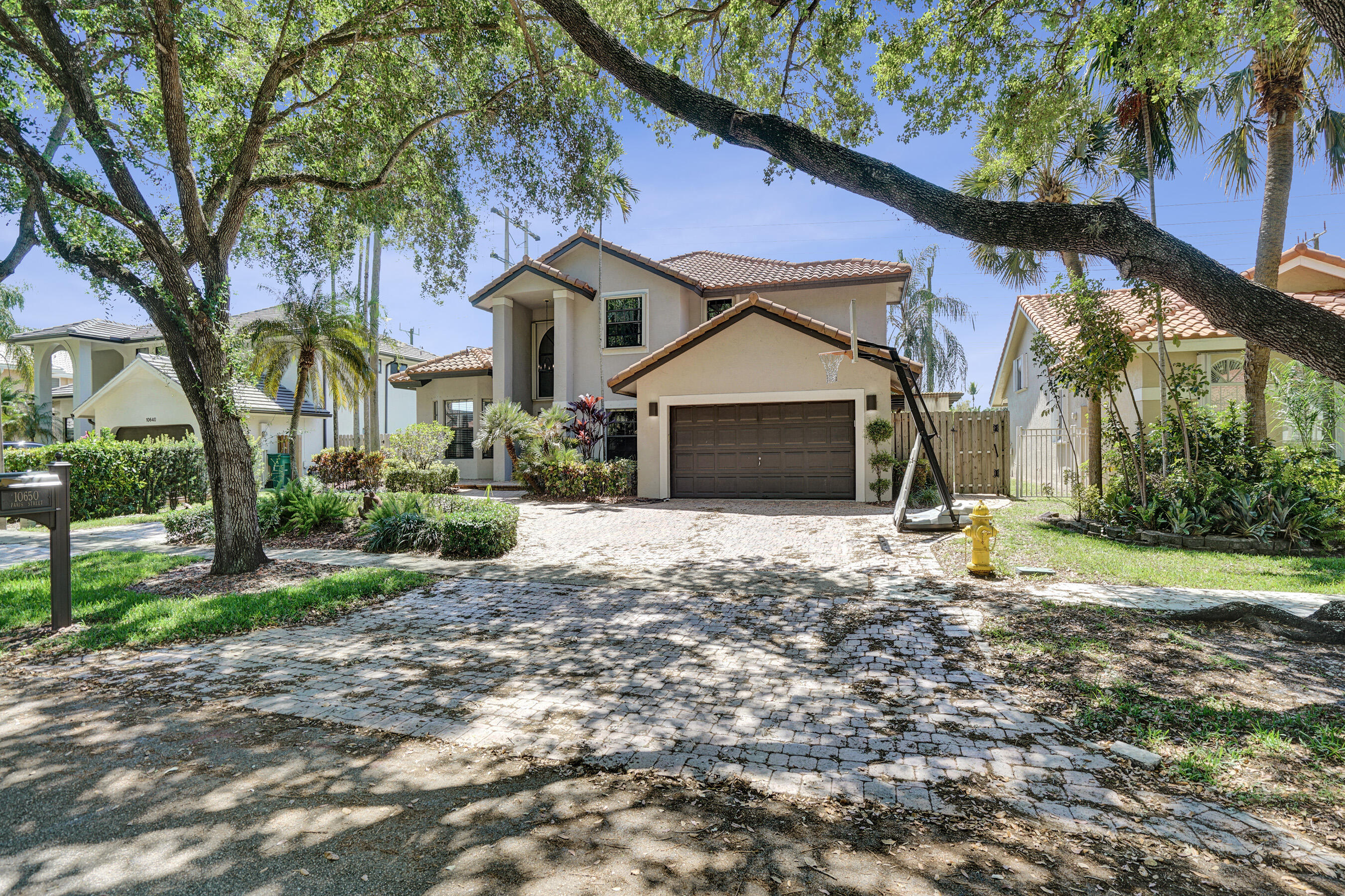 main property photo 2
