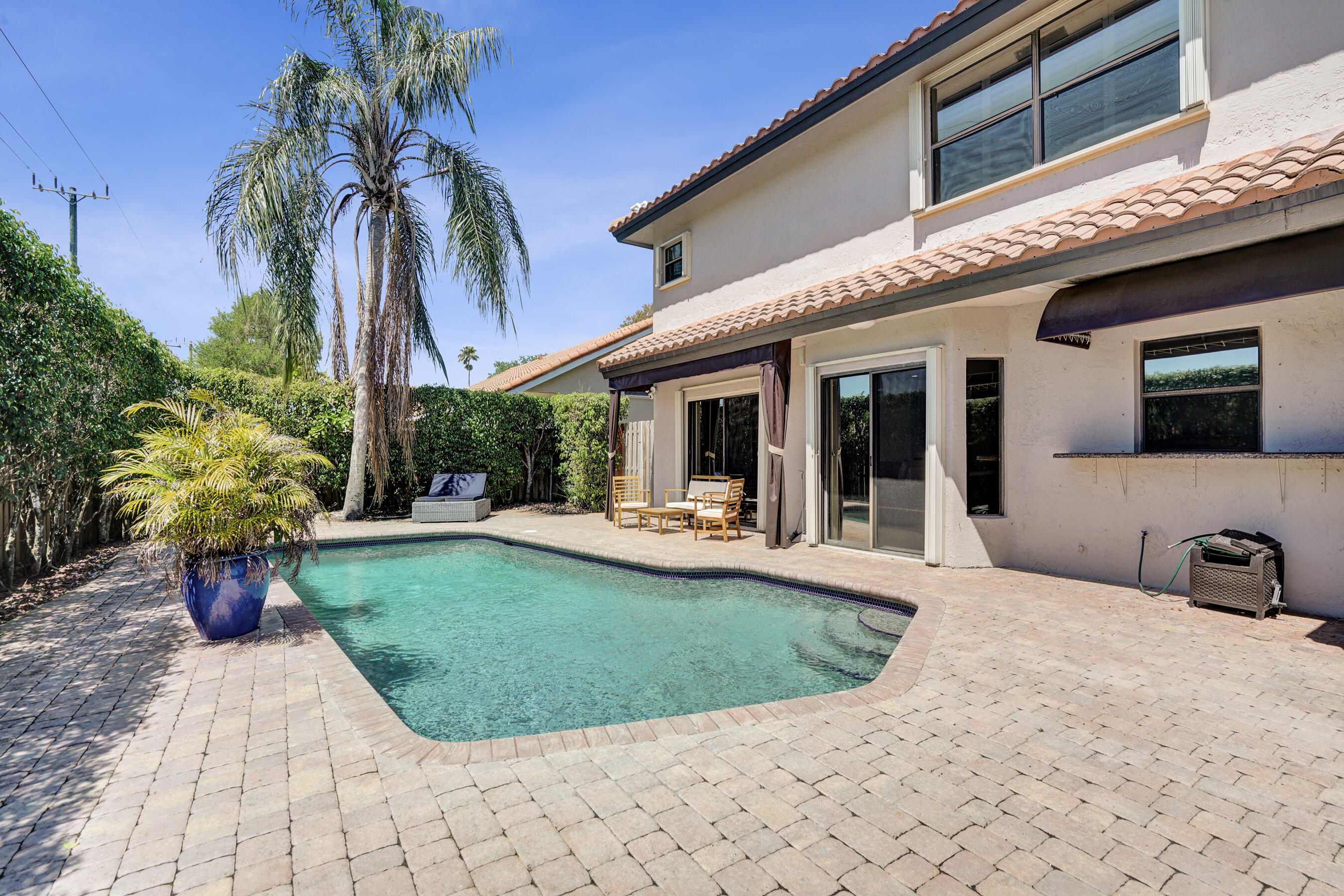 main property photo 61