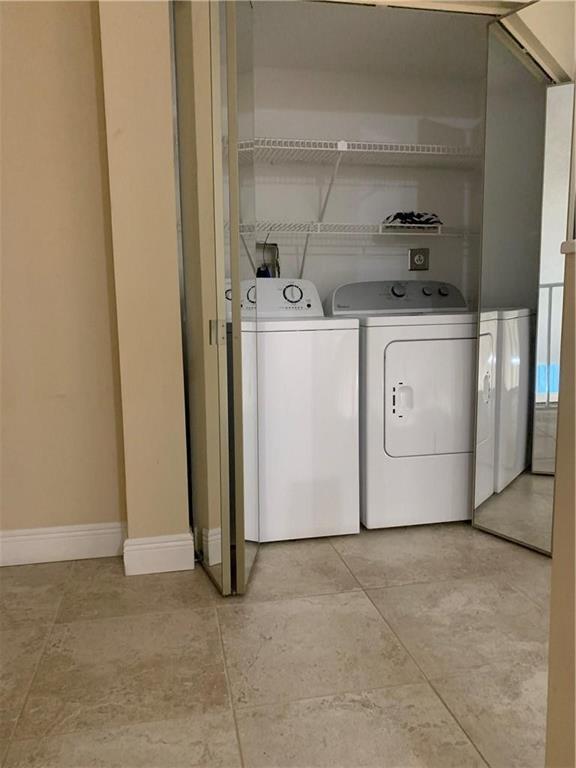 property viewer photo 8