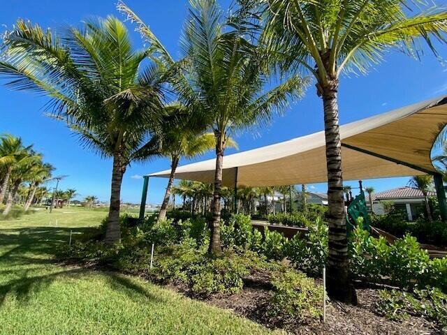 property viewer photo 19