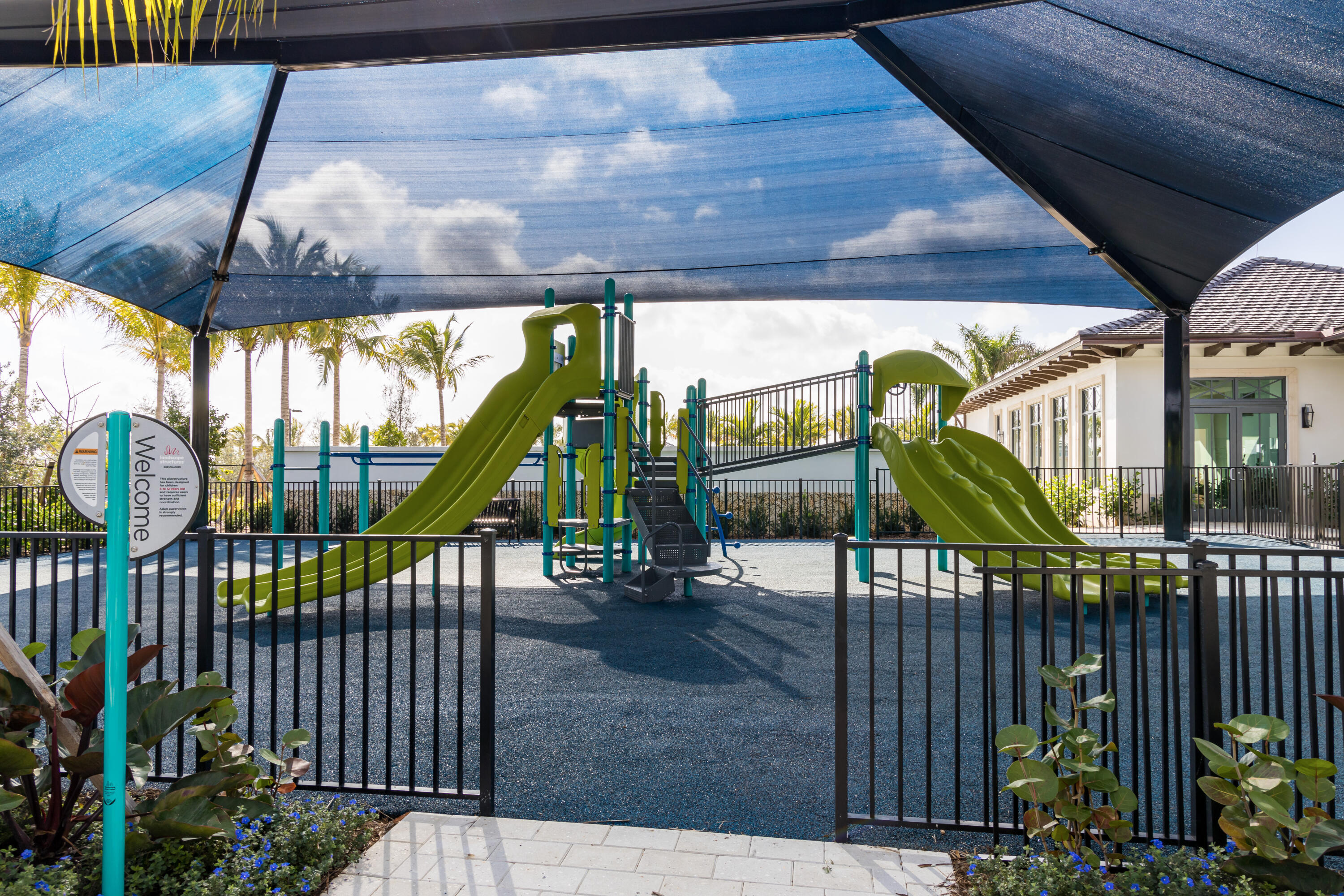 property viewer photo 28
