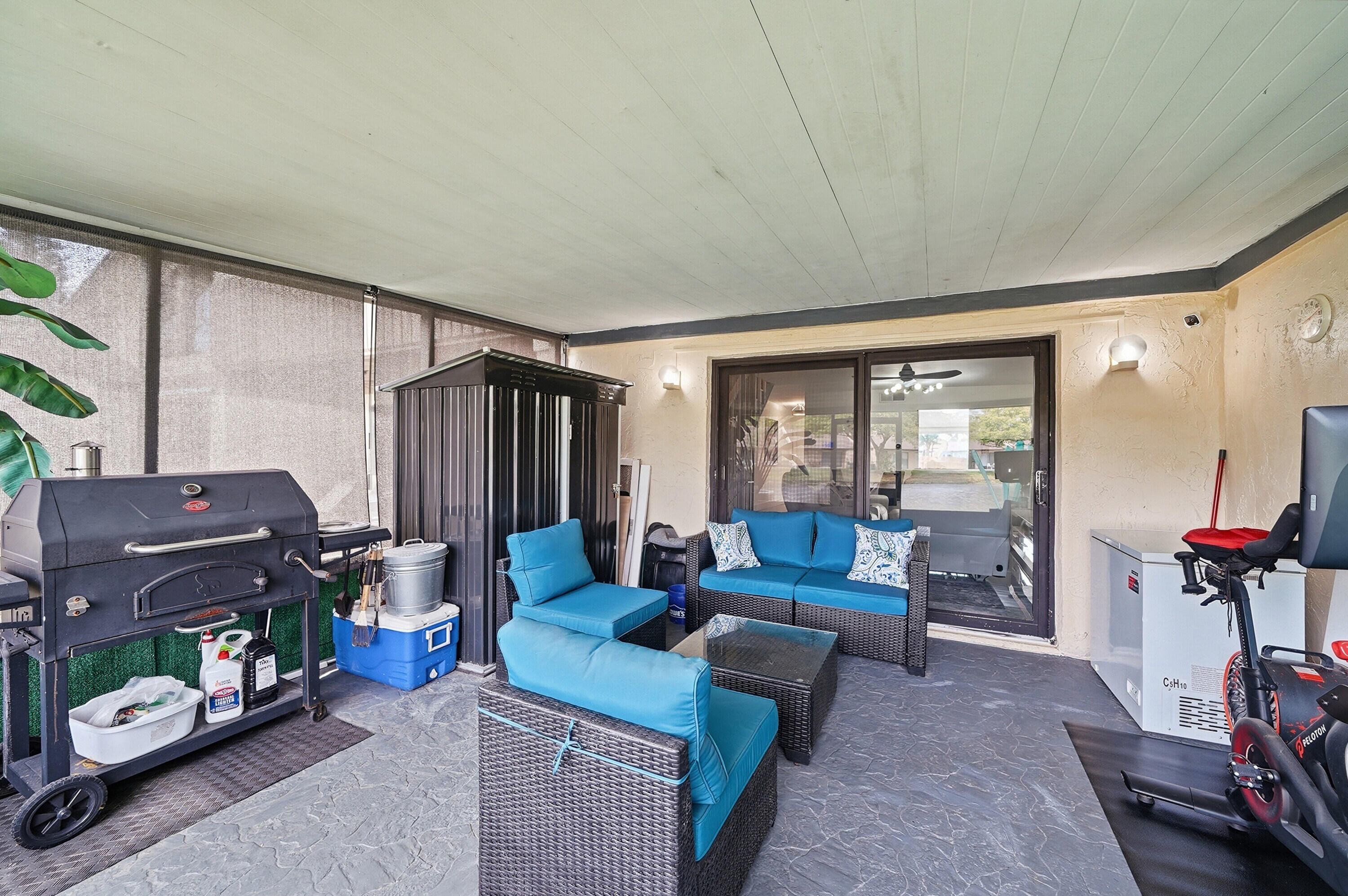main property photo 24