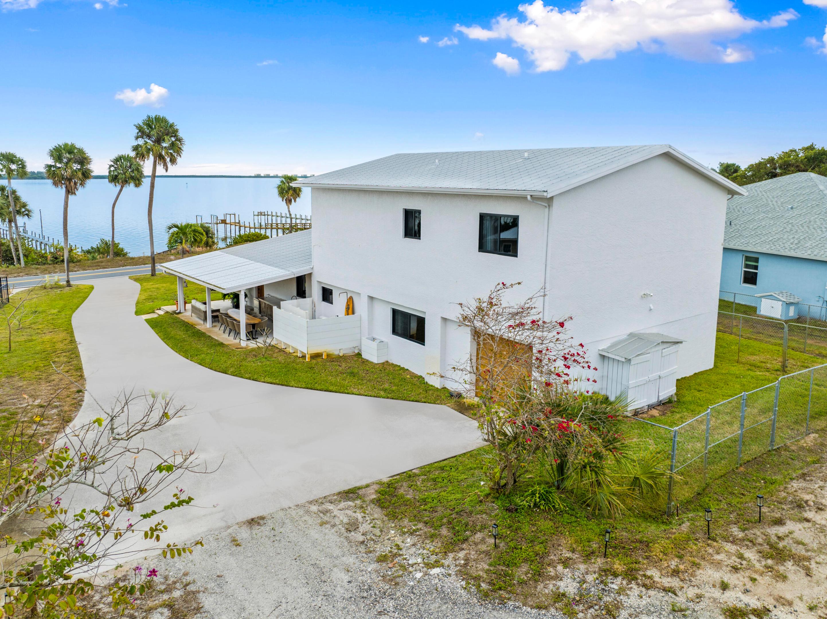 main property photo 37