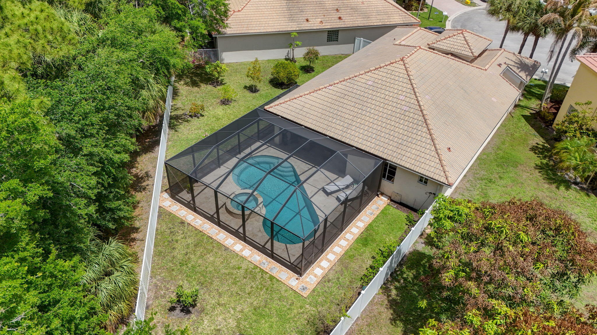 main property photo 72