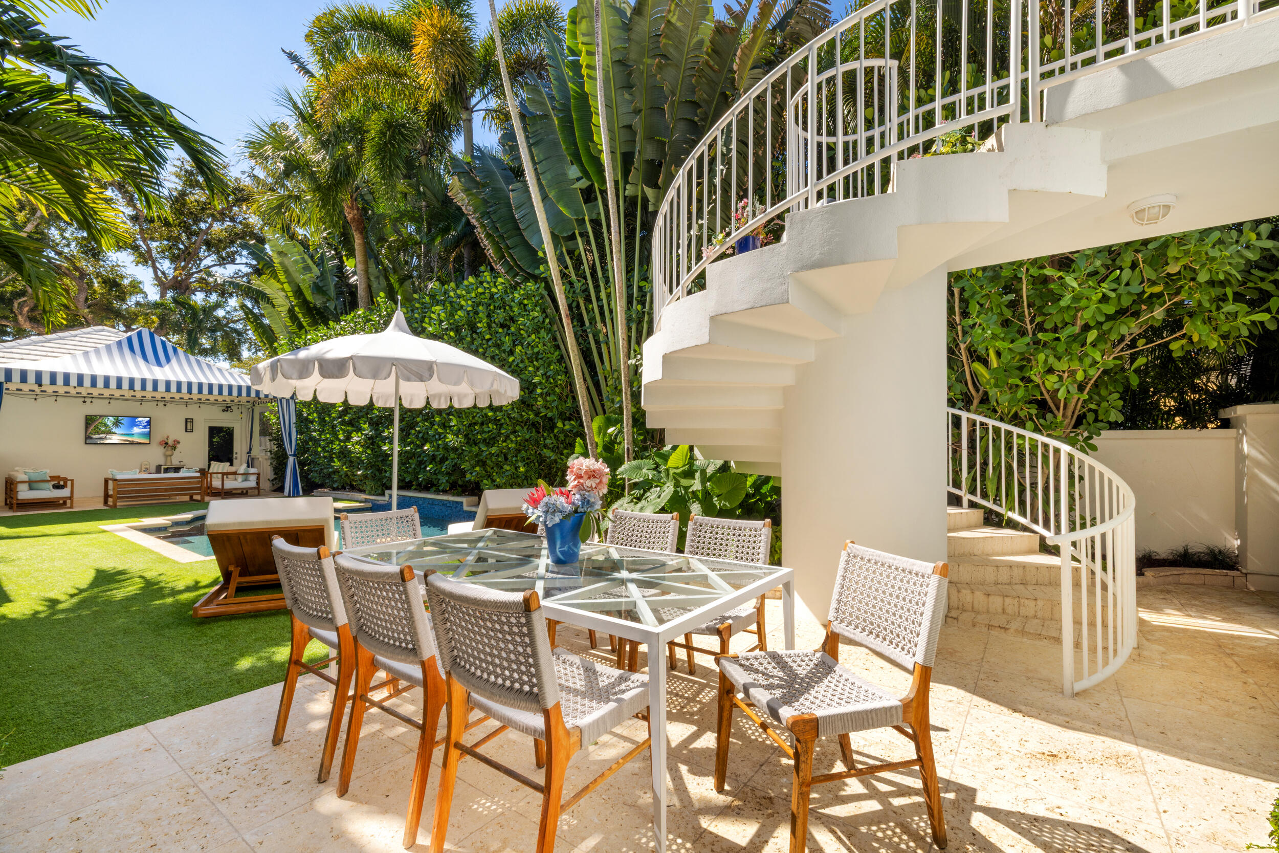 main property photo 59