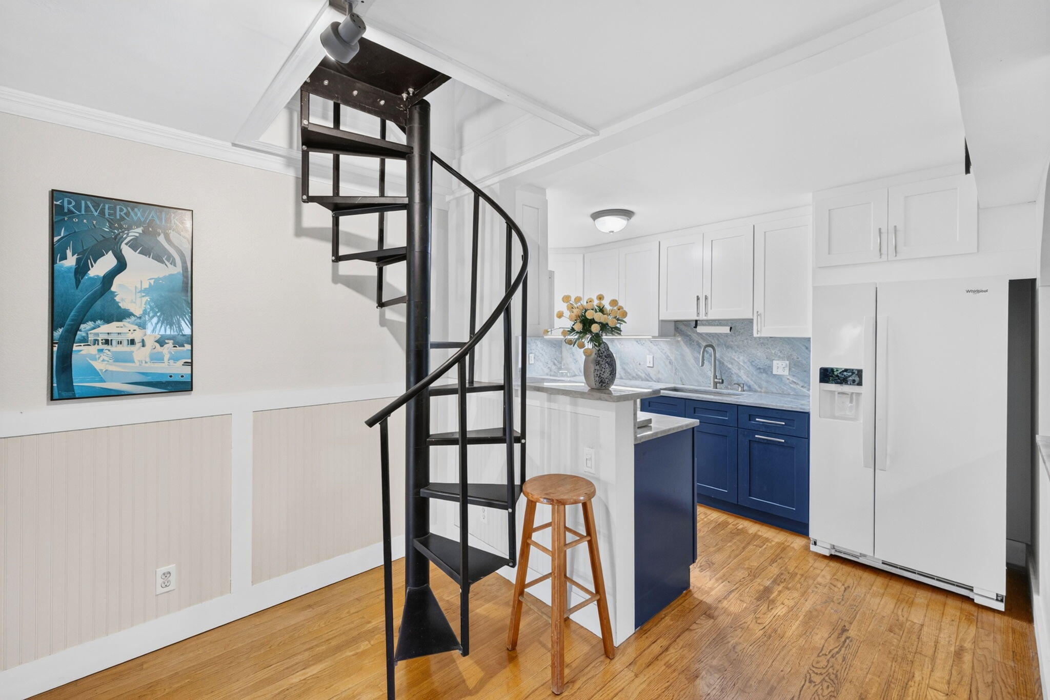 main property photo 49