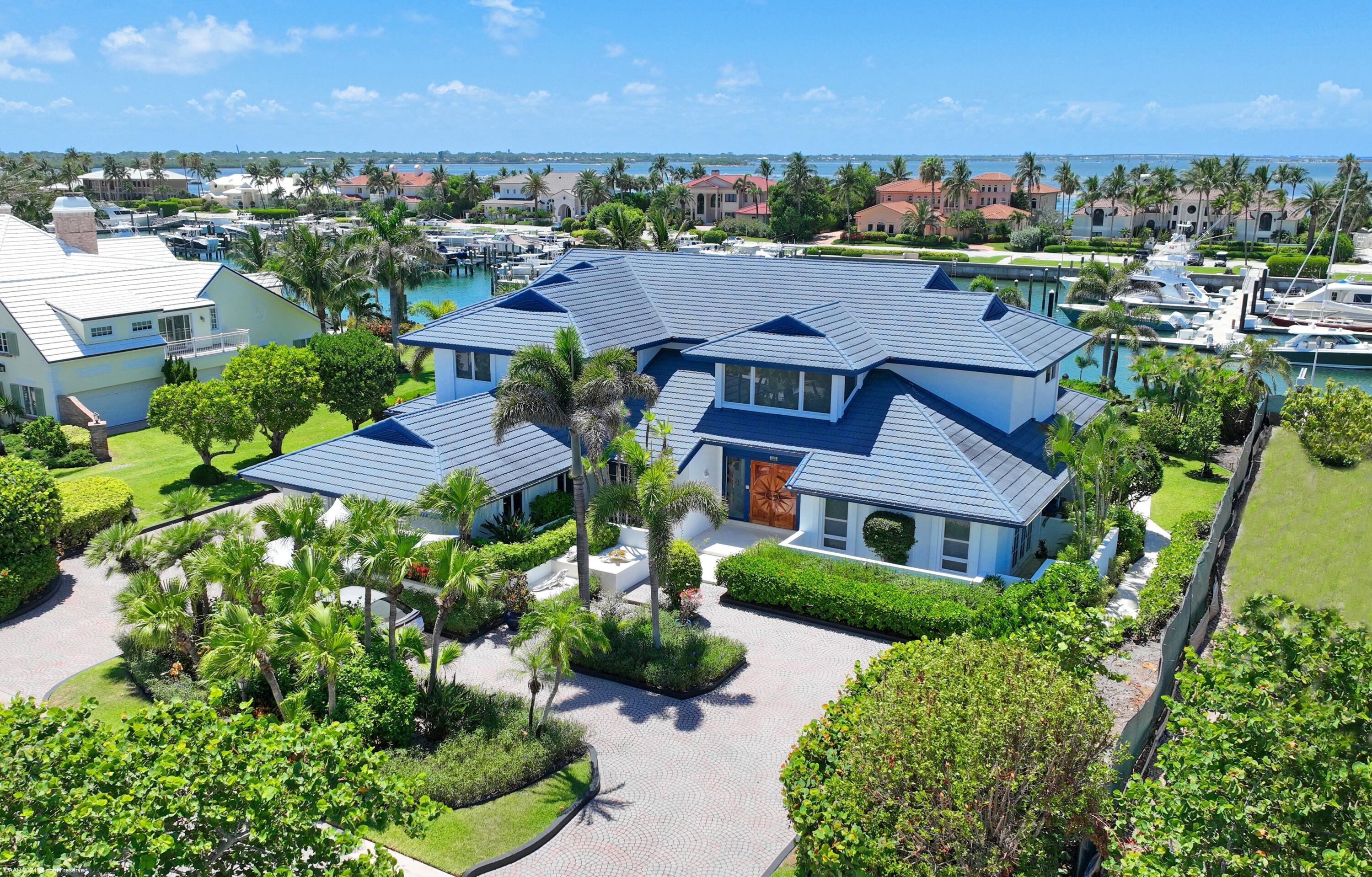 main property photo 24