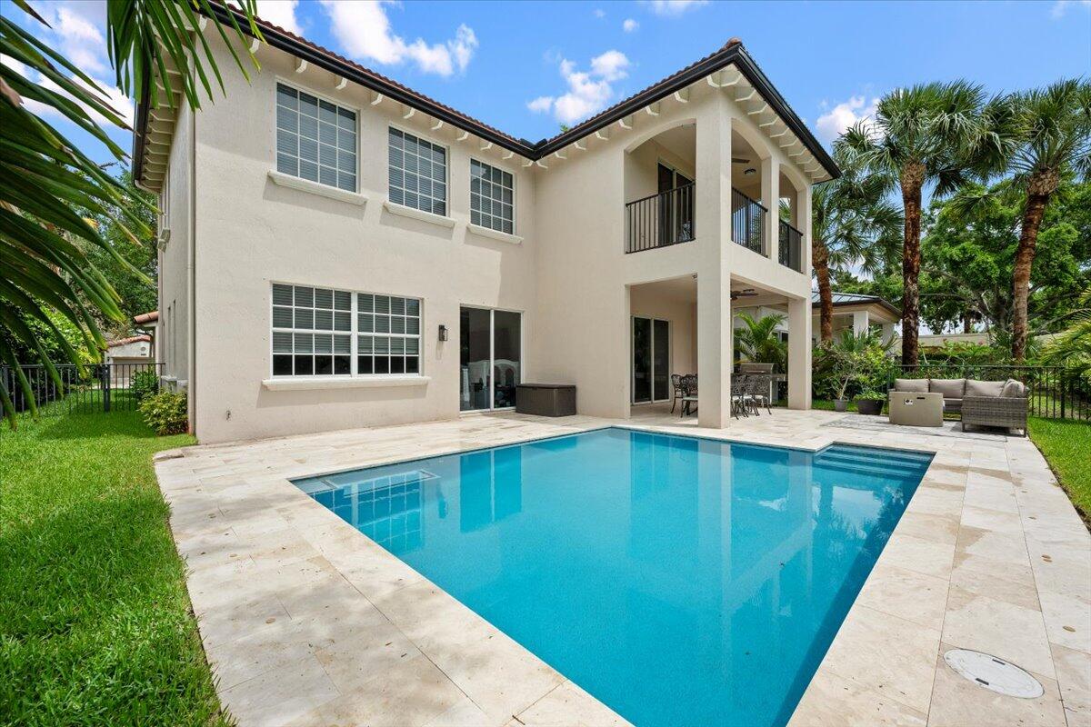 main property photo 39