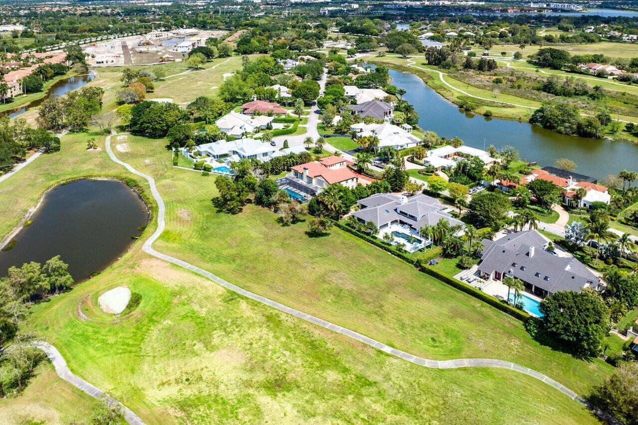 main property photo 49