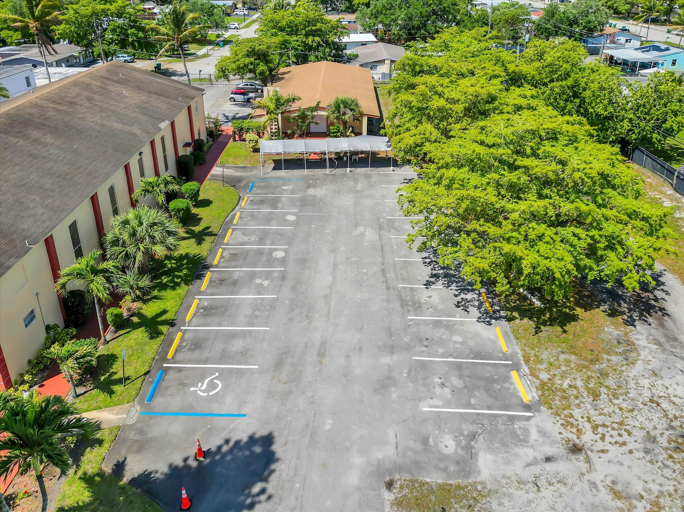 main property photo 36