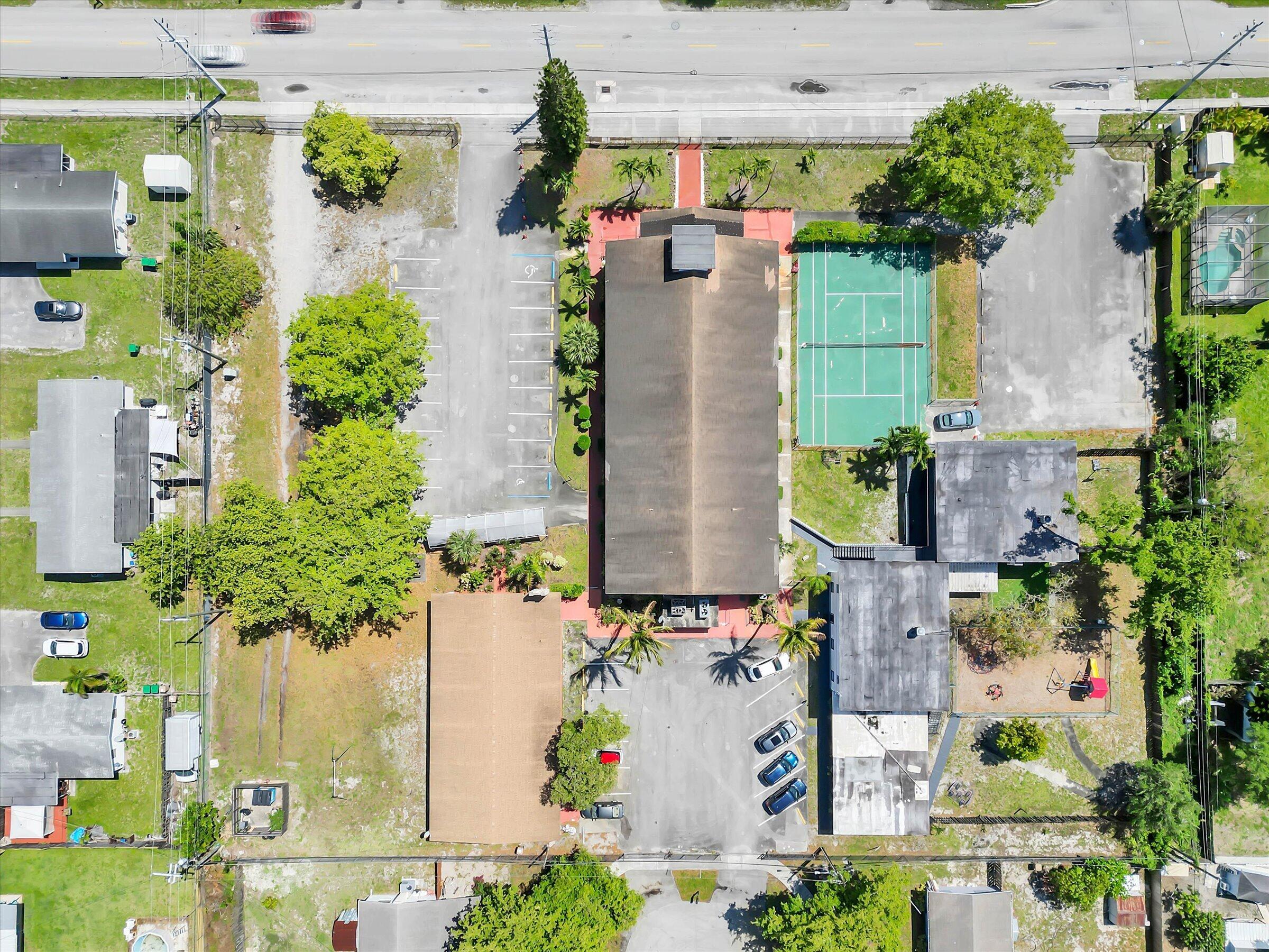 main property photo 47