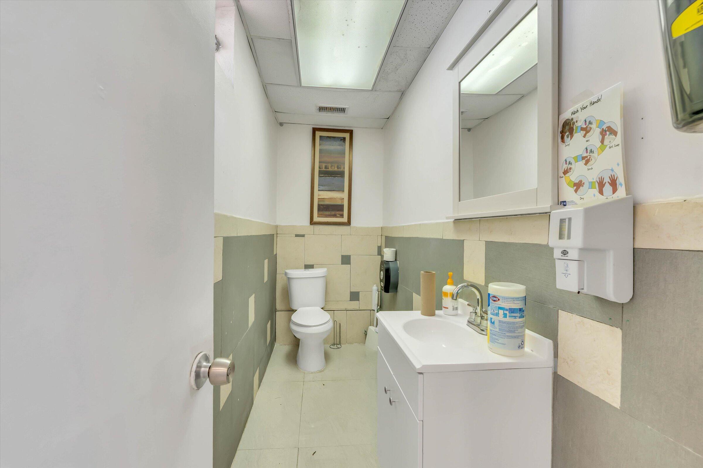 main property photo 67