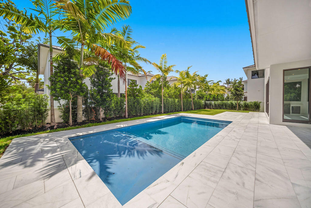 main property photo 58