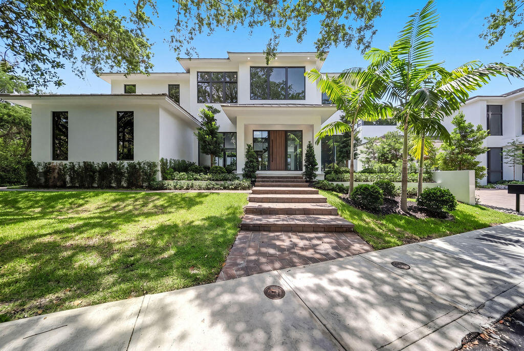 main property photo 70