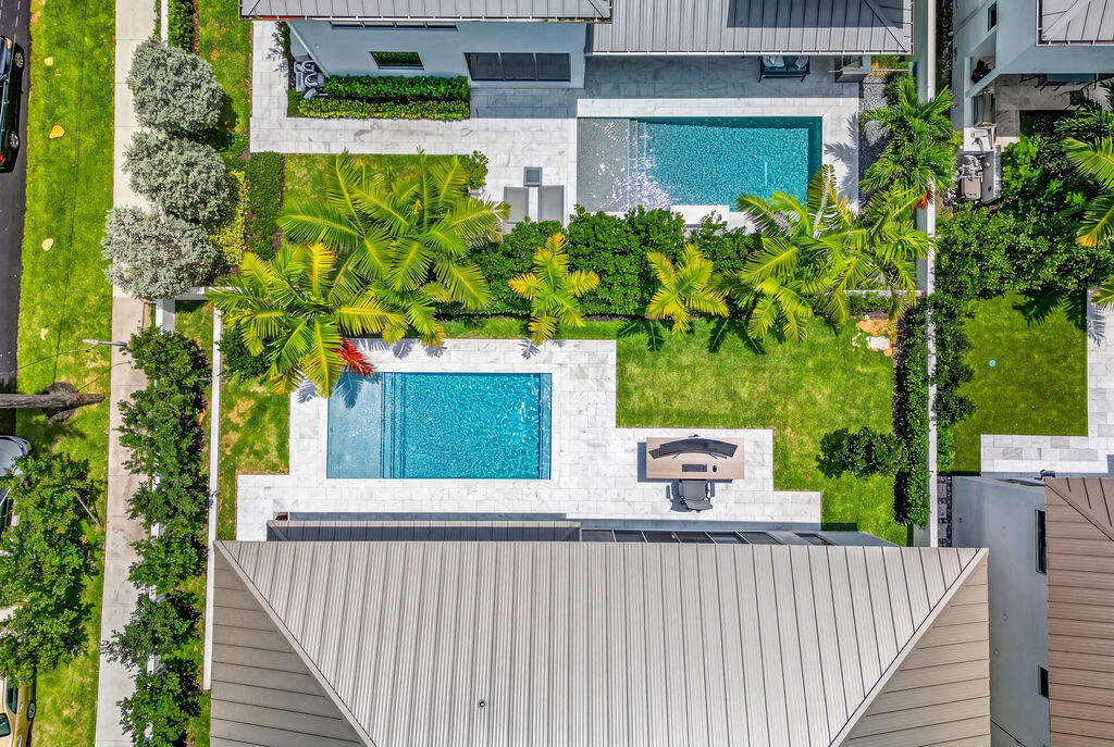 main property photo 73