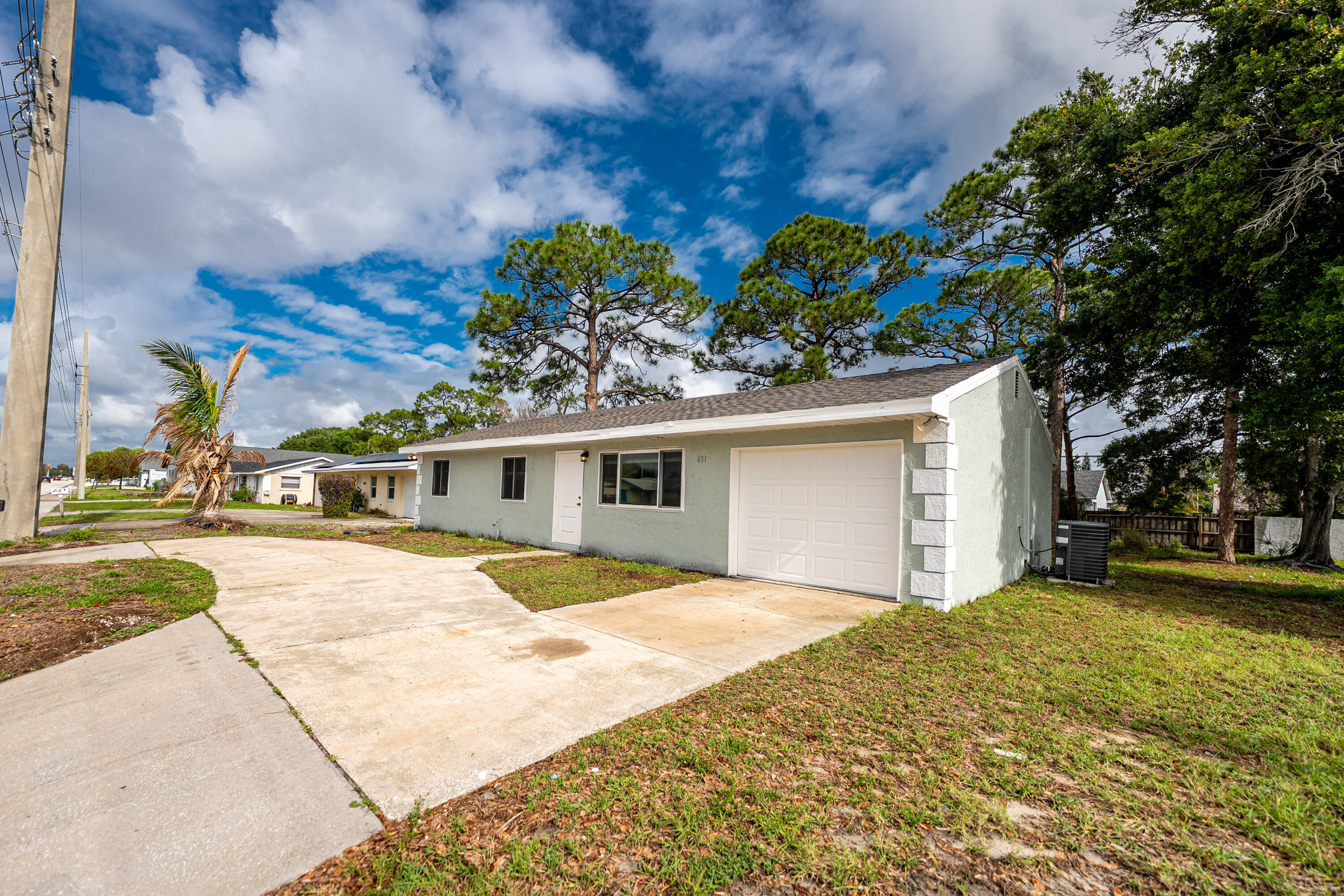 property viewer photo 1