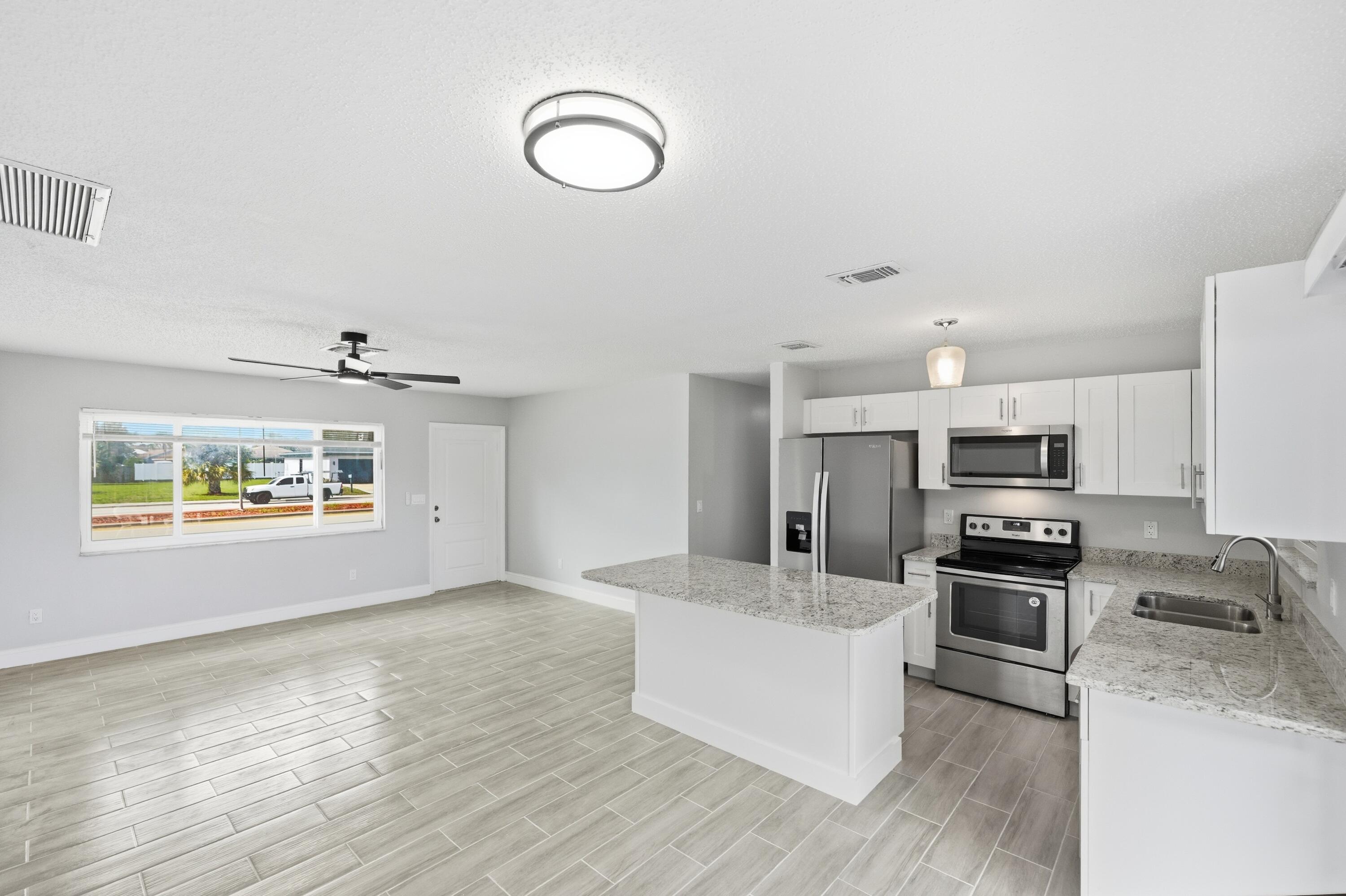 property viewer photo 11