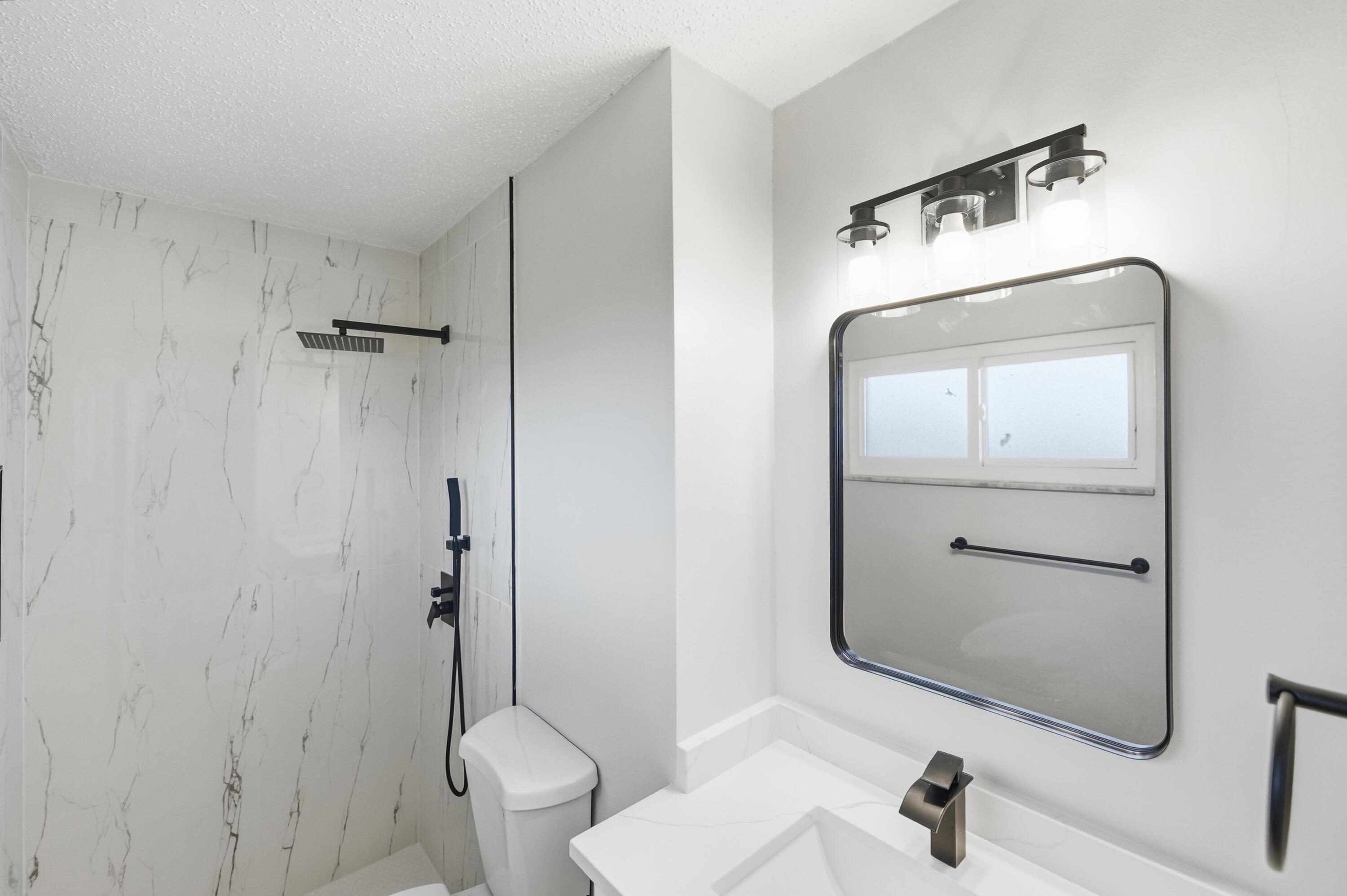 property viewer photo 24