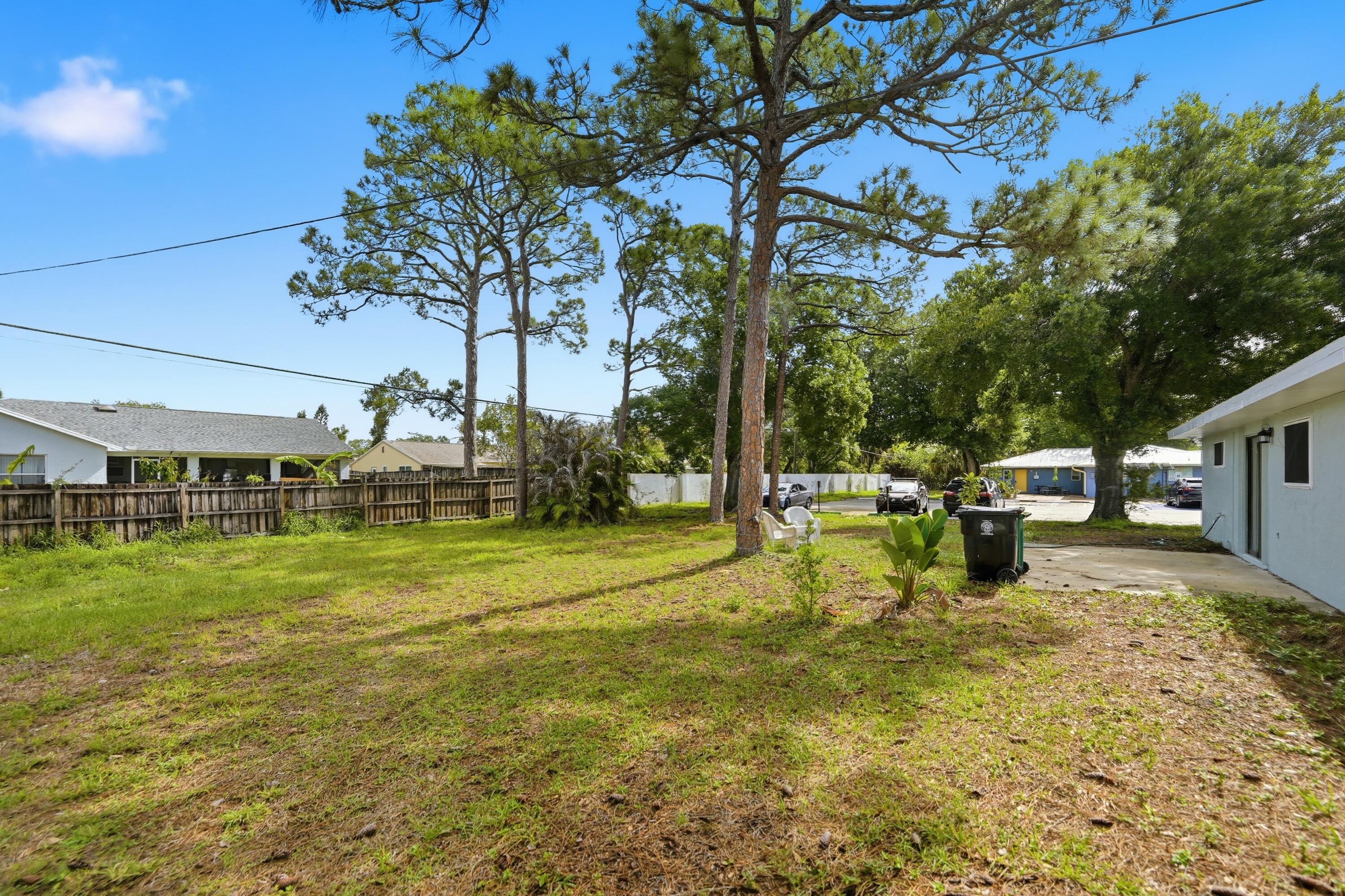 property viewer photo 44