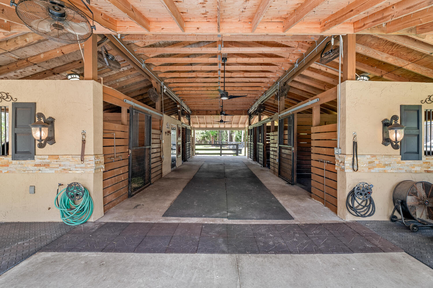 main property photo 59
