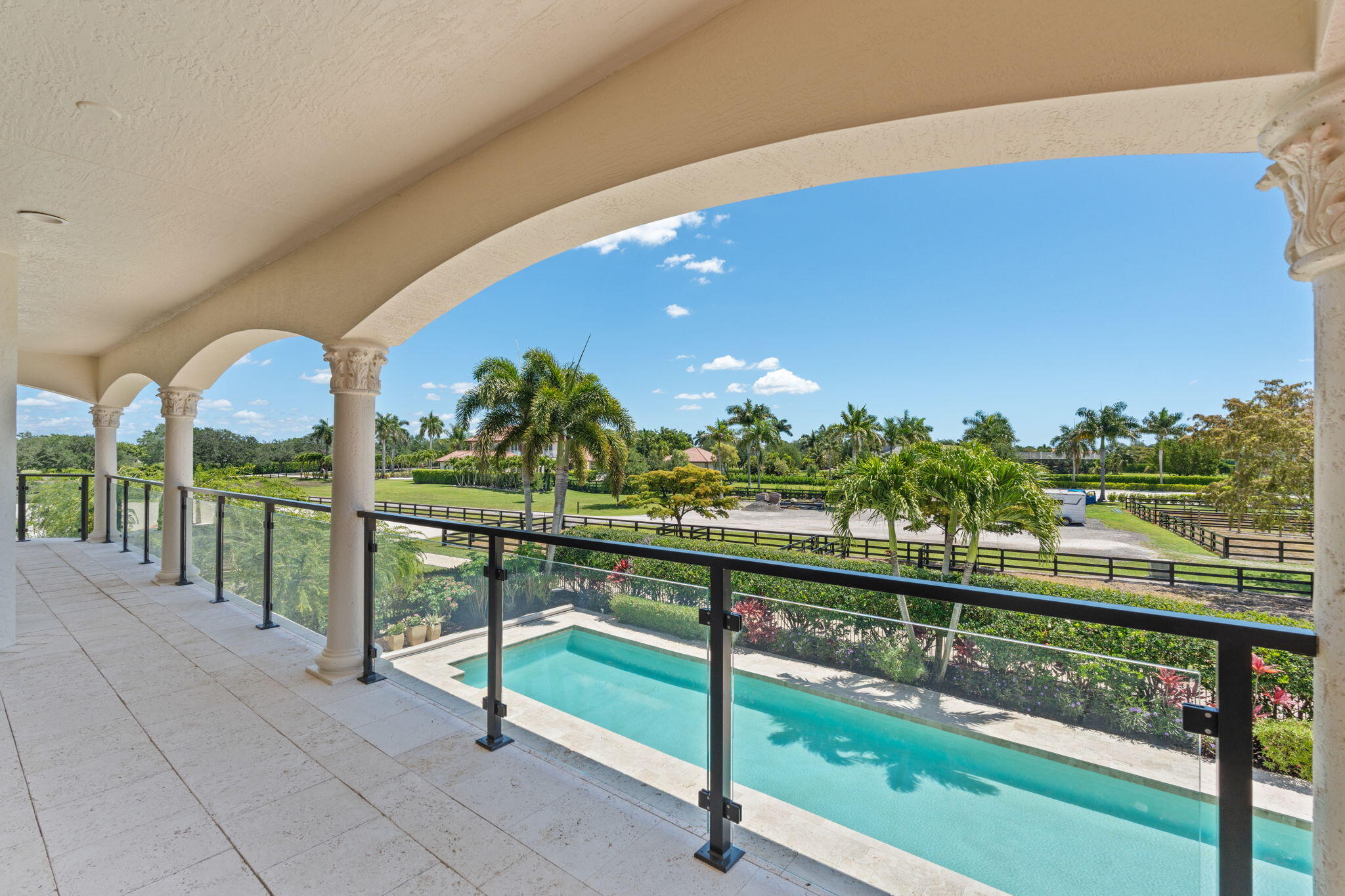 main property photo 50
