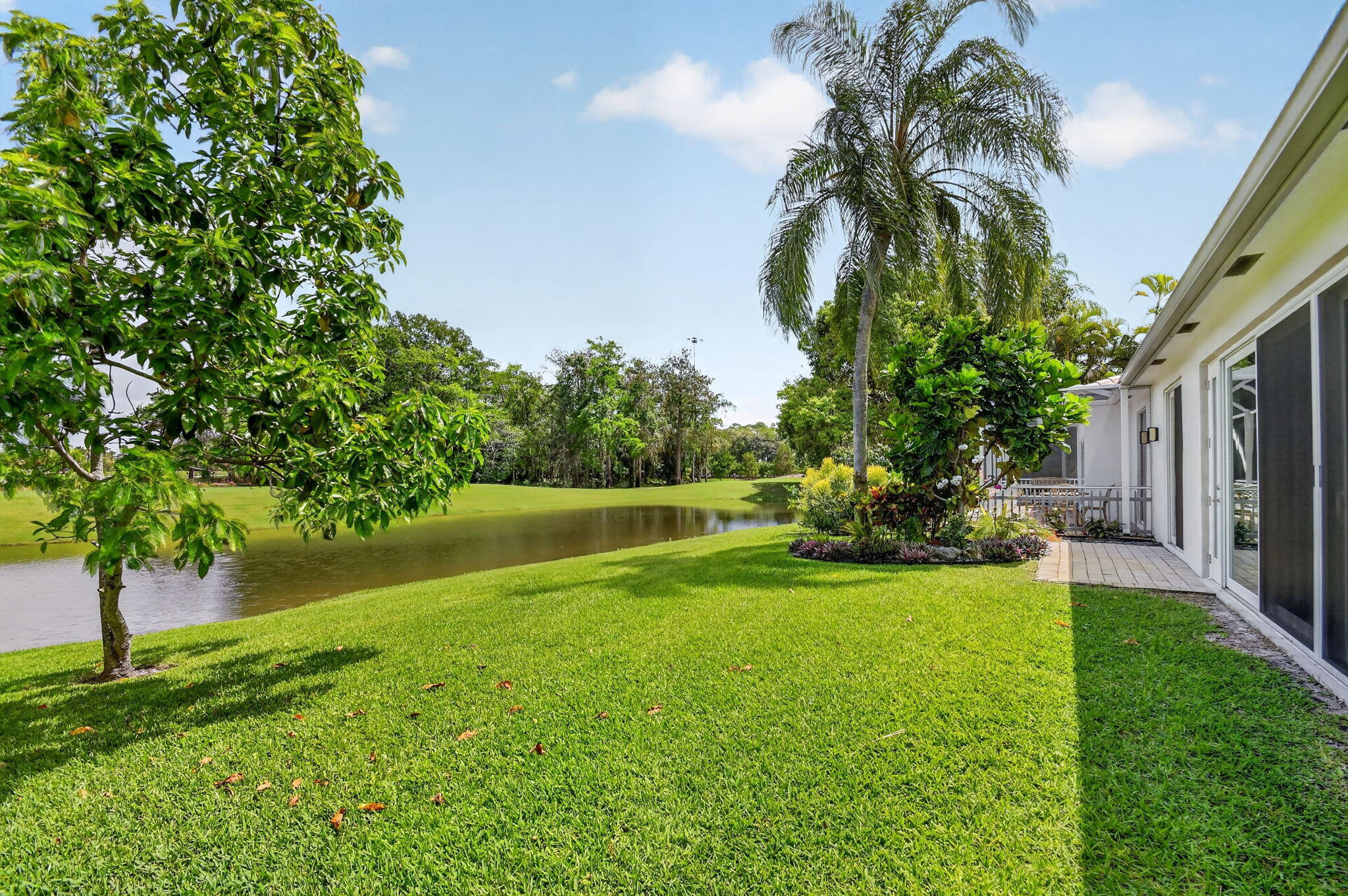 main property photo 47